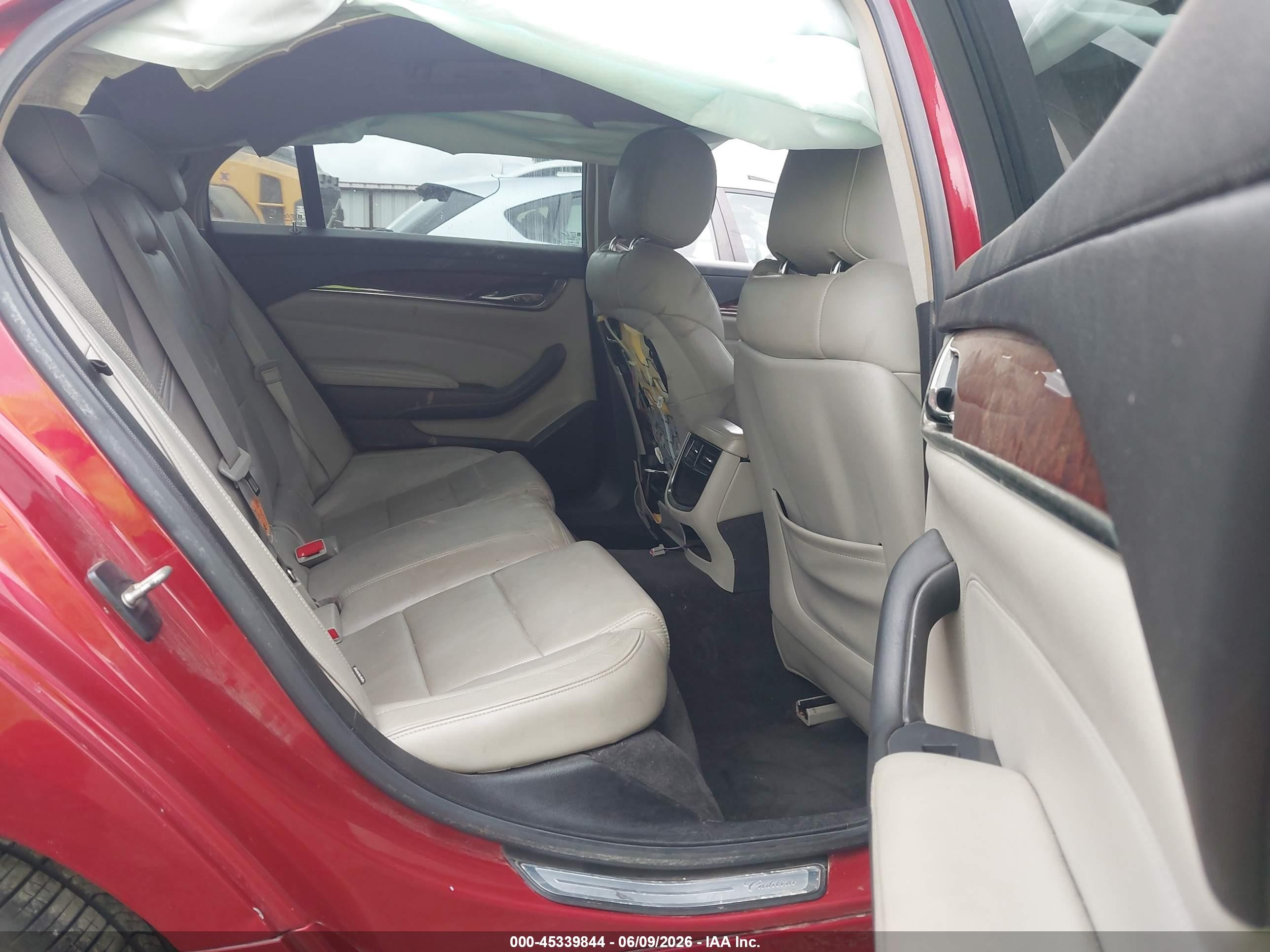 2015 Cadillac Cts Luxury Red vin: 1G6AR5S3XF0131852