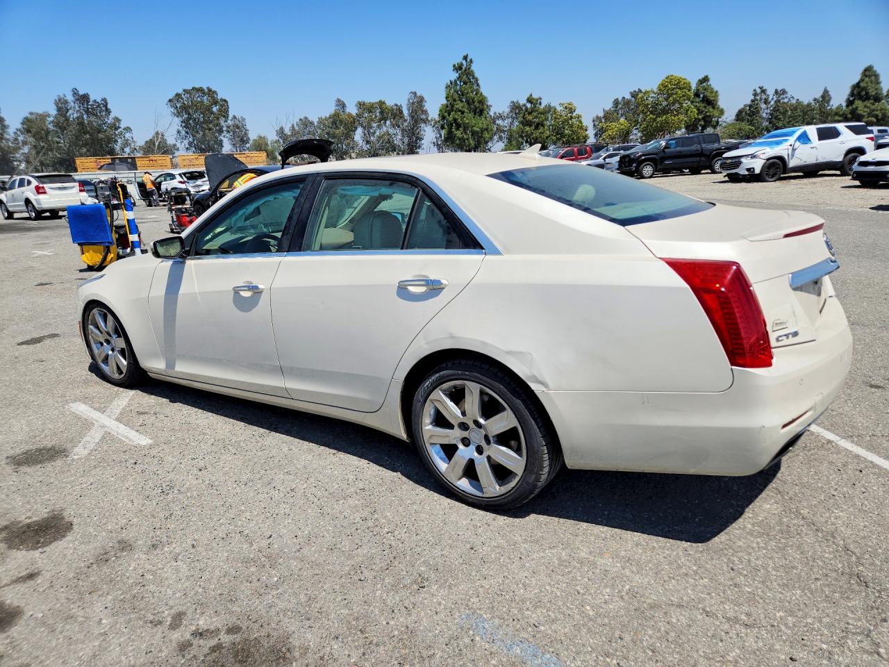 2014 Cadillac Cts Premium Collection White vin: 1G6AT5SX4E0169161