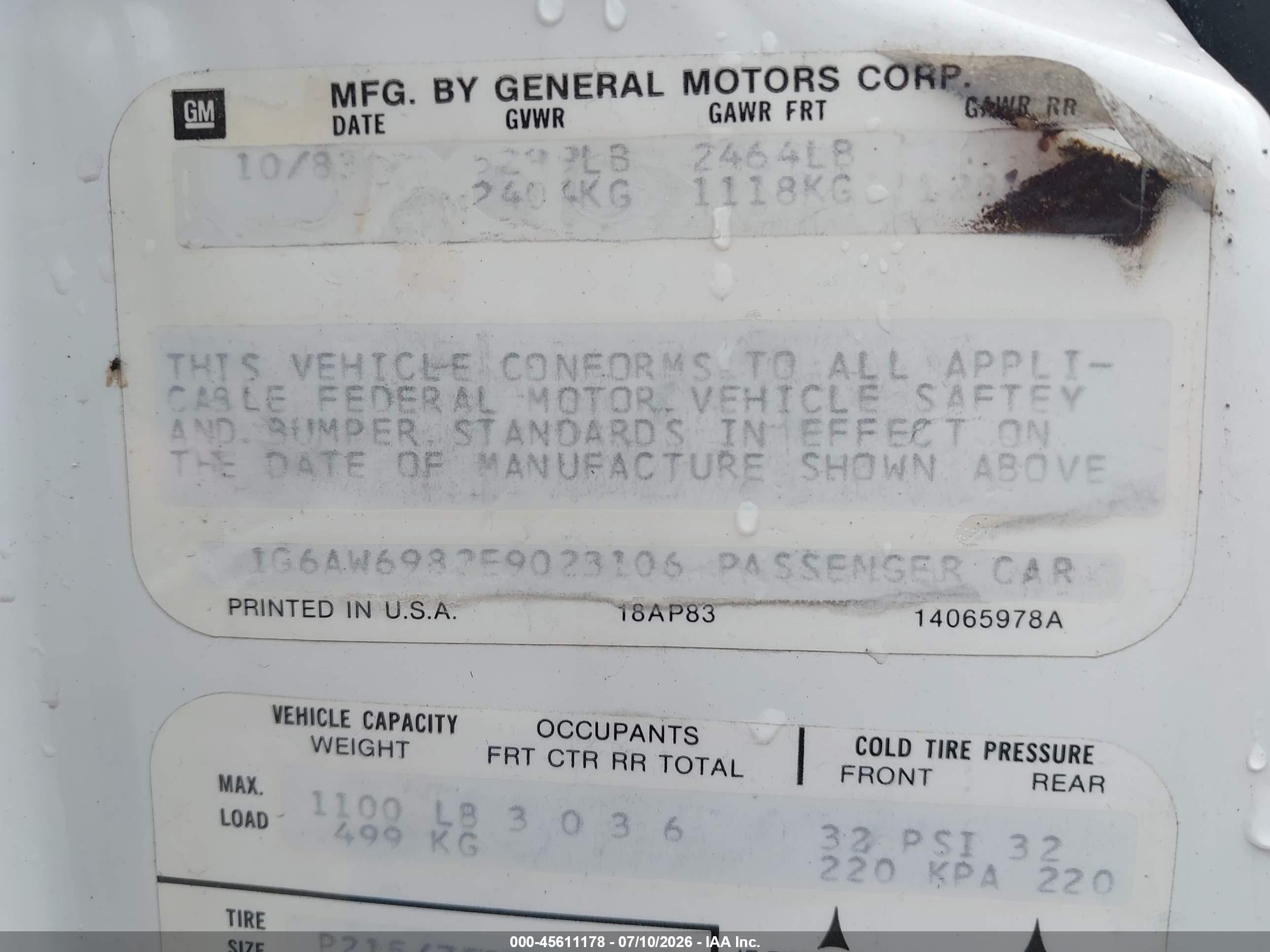 1984 Cadillac Fleetwood Brougham White vin: 1G6AW6982E9023106