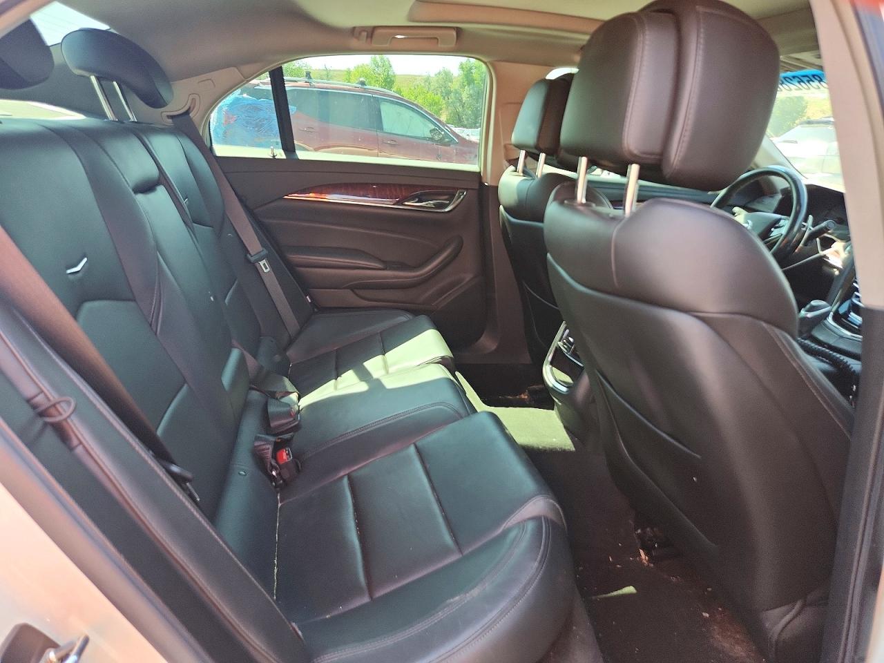 2014 Cadillac Cts Luxury Collection White vin: 1G6AX5S36E0127107
