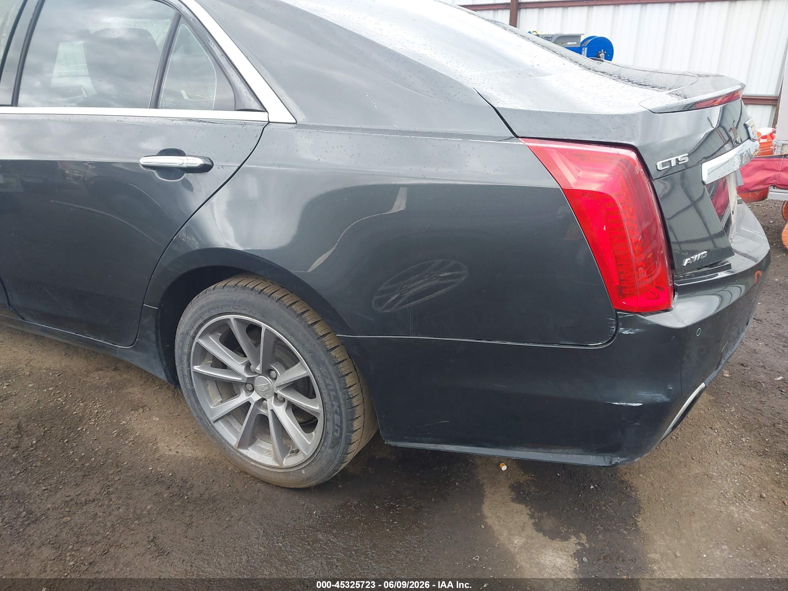 2018 Cadillac Cts Luxury Gray vin: 1G6AX5SSXJ0148978