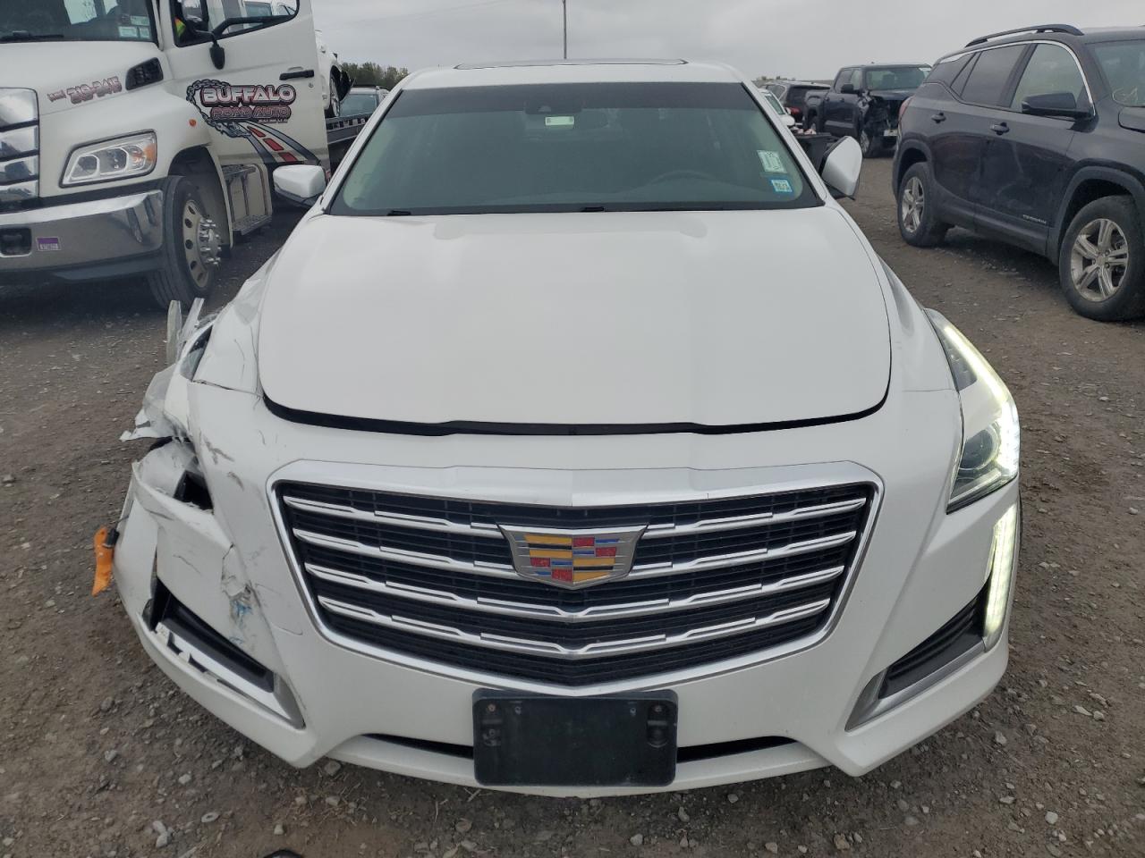 2018 Cadillac Cts Luxury White vin: 1G6AX5SX1J0184201