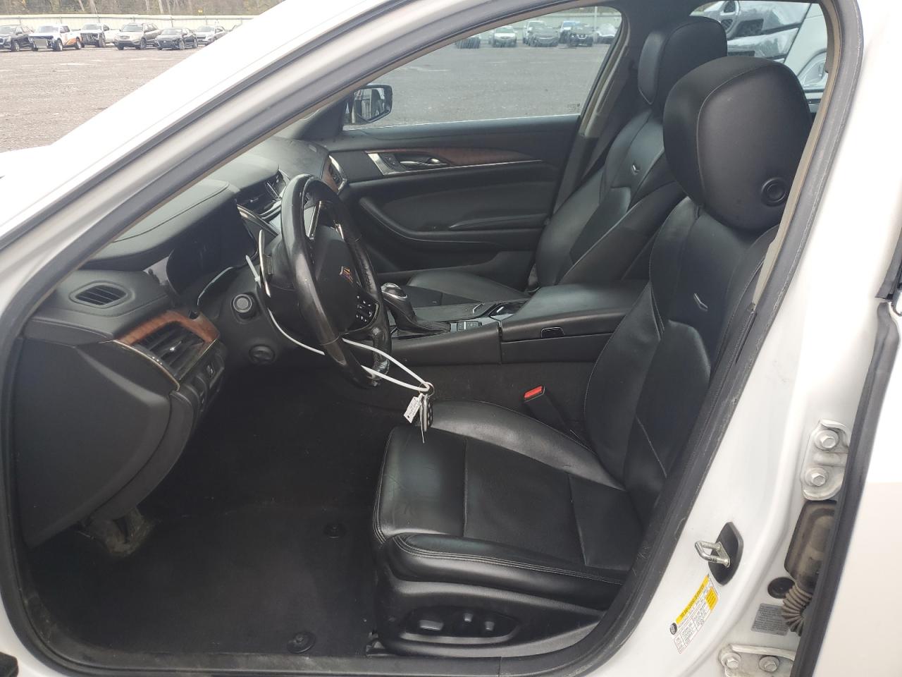 2018 Cadillac Cts Luxury White vin: 1G6AX5SX1J0184201