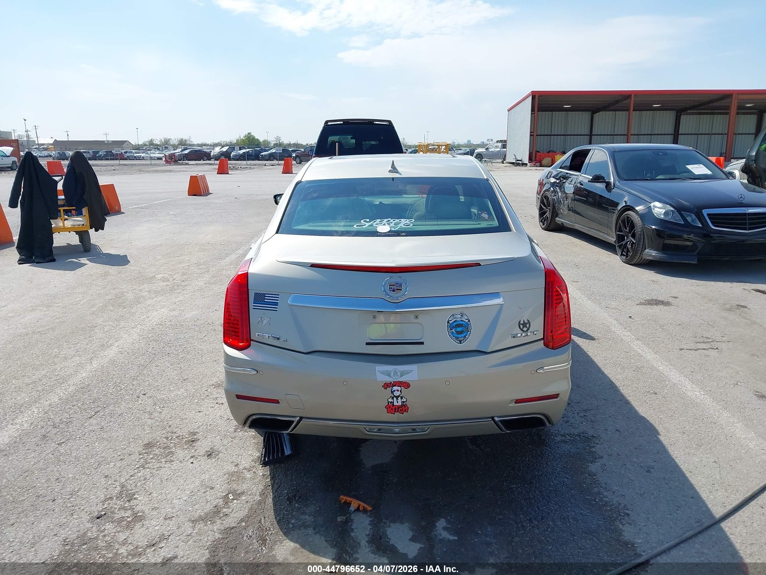 2014 Cadillac Cts Luxury Gold vin: 1G6AX5SX5E0191562