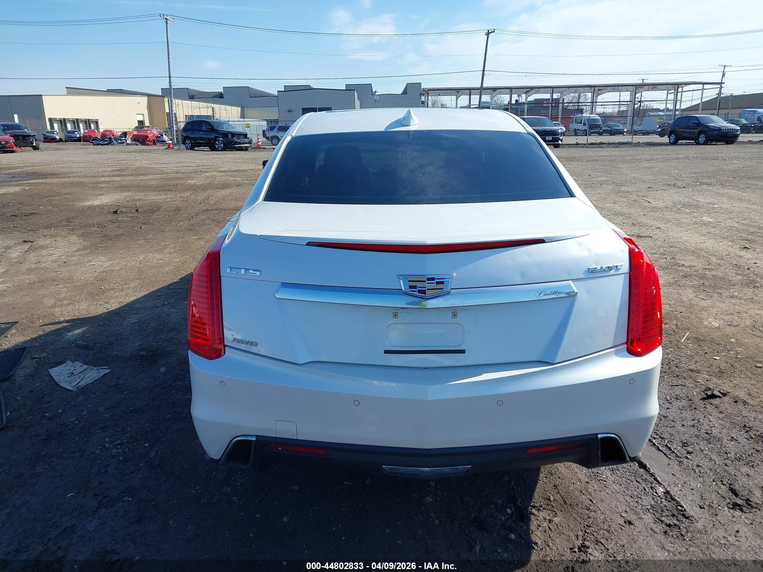 2017 Cadillac Cts Luxury Белый vin: 1G6AX5SX6H0133500