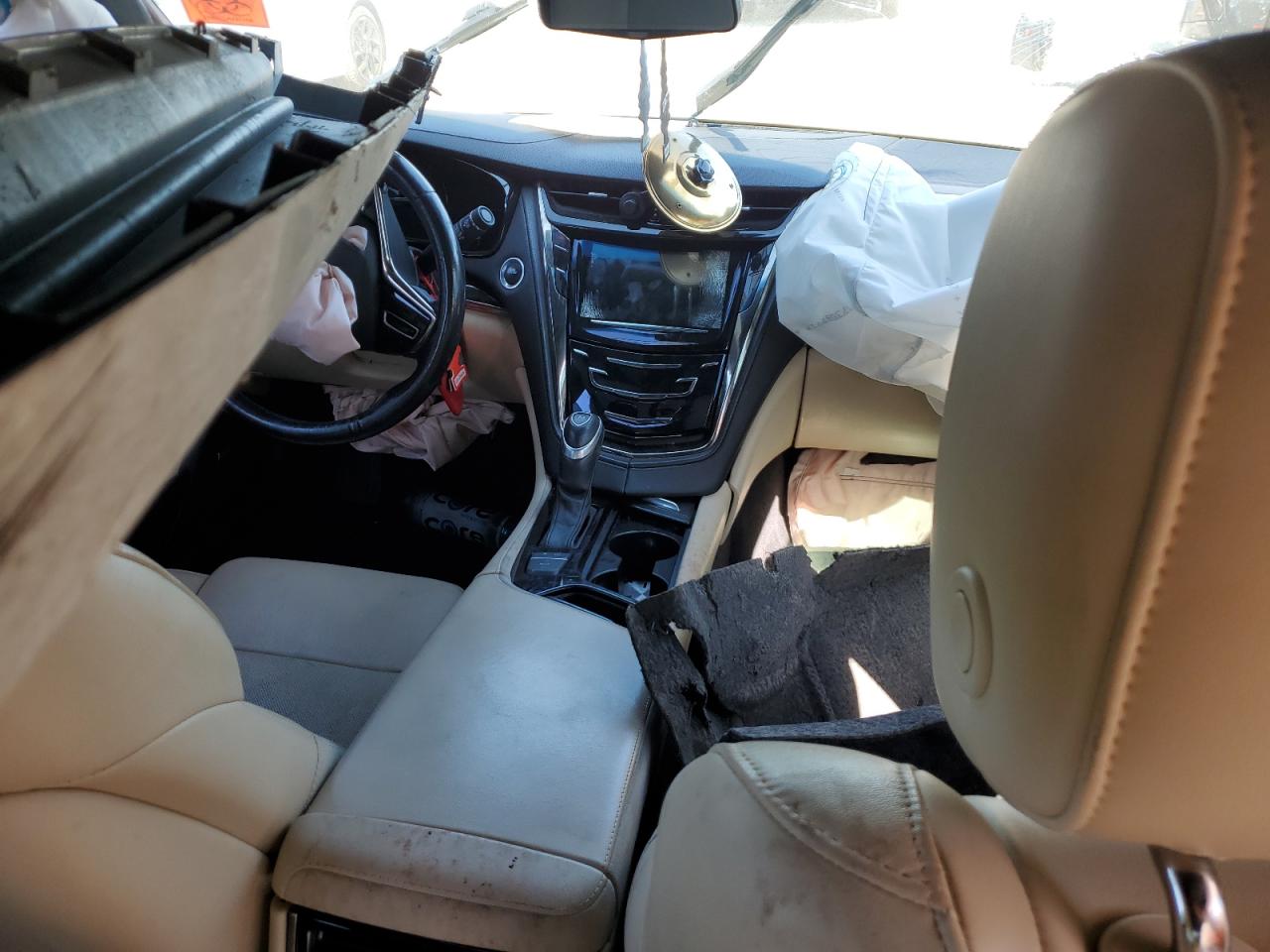 2018 Cadillac Cts Luxury White vin: 1G6AX5SX8J0159327