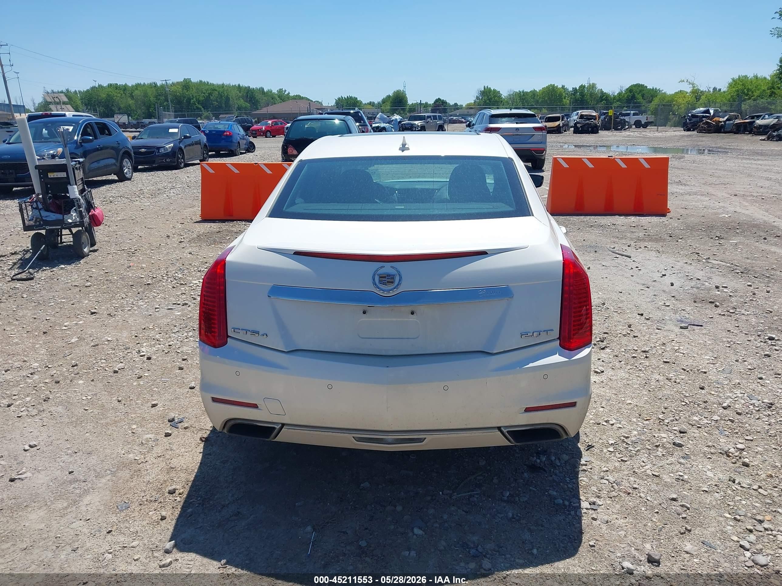 2014 Cadillac Cts Luxury White vin: 1G6AX5SX9E0150724