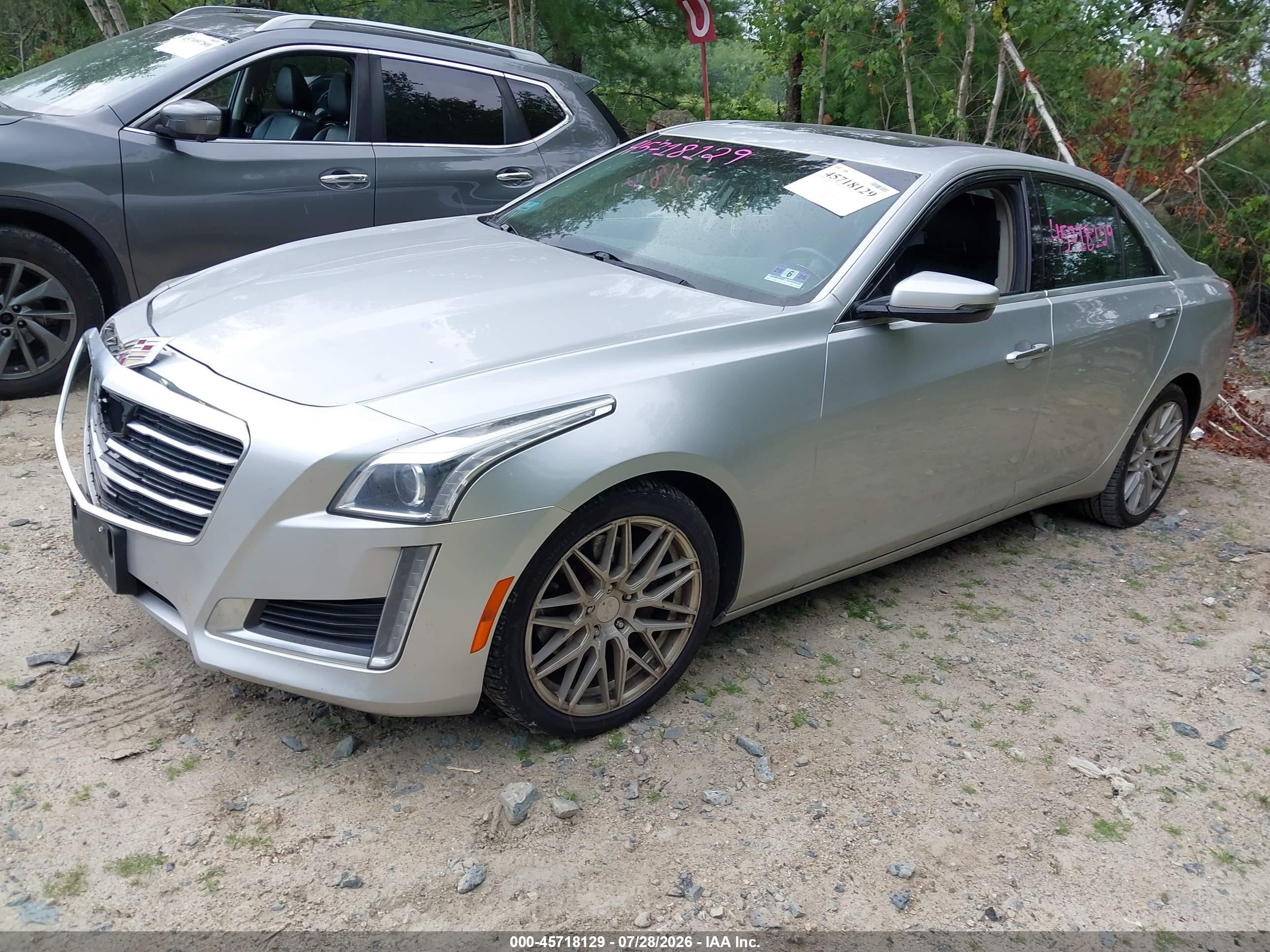 2015 Cadillac Cts Luxury Серебряный vin: 1G6AX5SXXF0106801