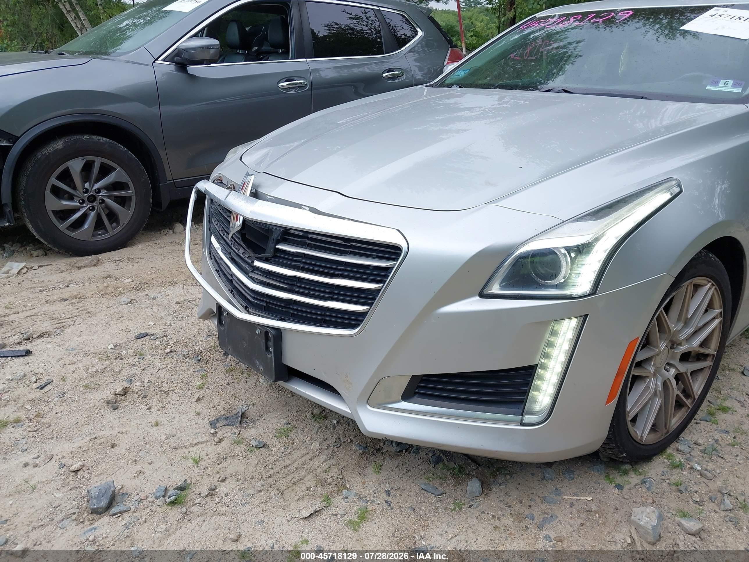 2015 Cadillac Cts Luxury Серебряный vin: 1G6AX5SXXF0106801