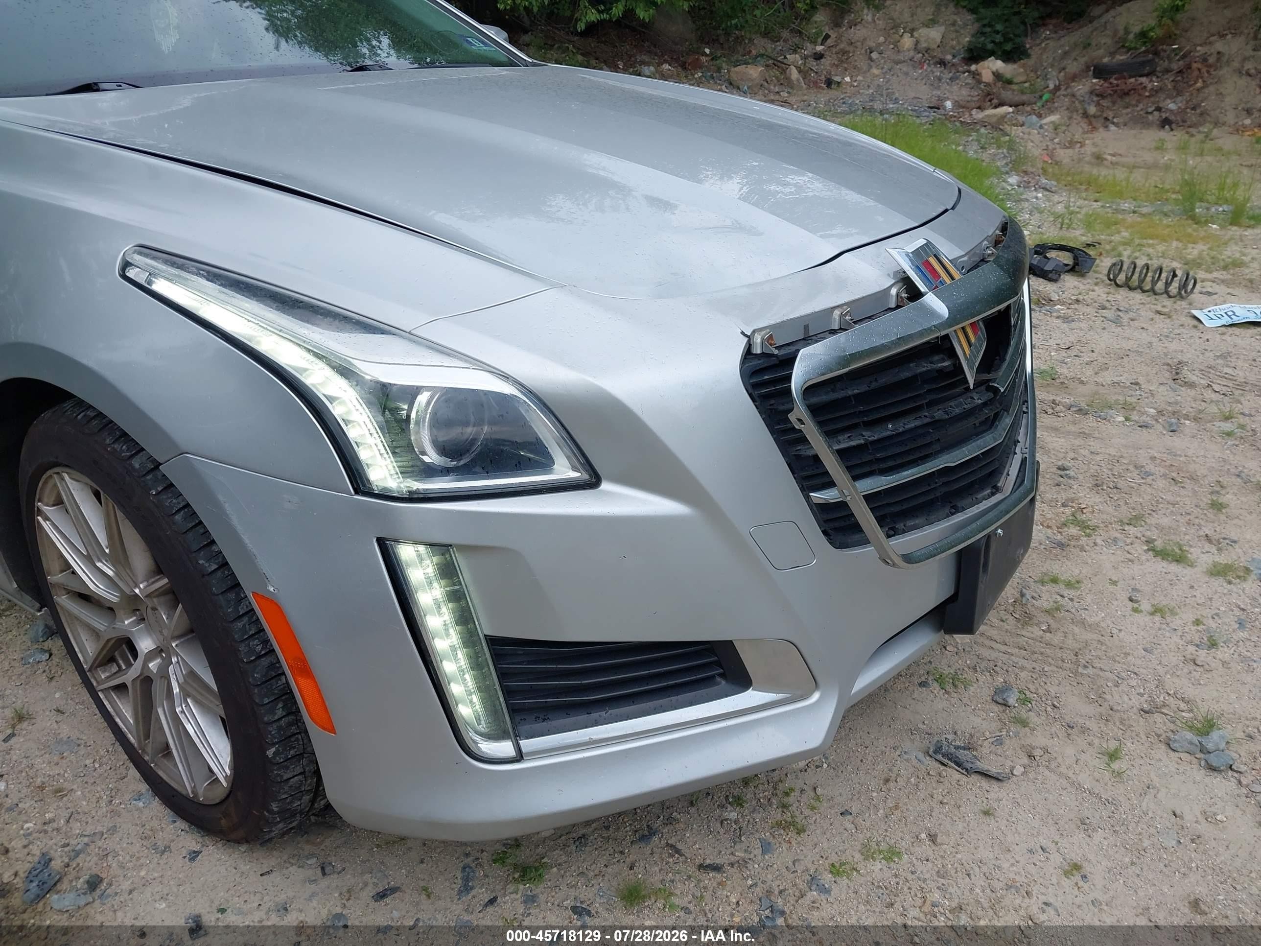 2015 Cadillac Cts Luxury Серебряный vin: 1G6AX5SXXF0106801