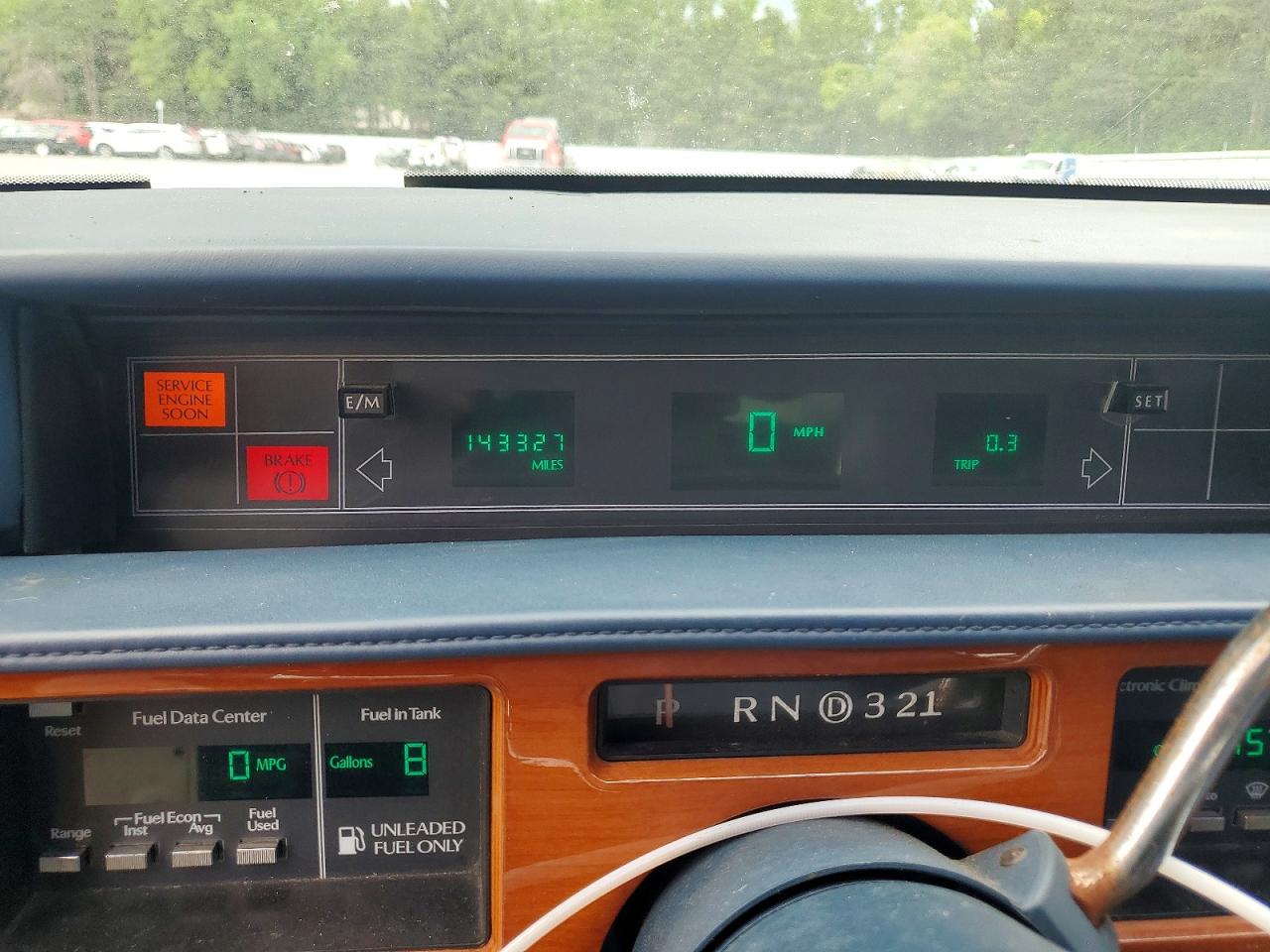 1989 Cadillac Fleetwood White vin: 1G6CB5155K4271195