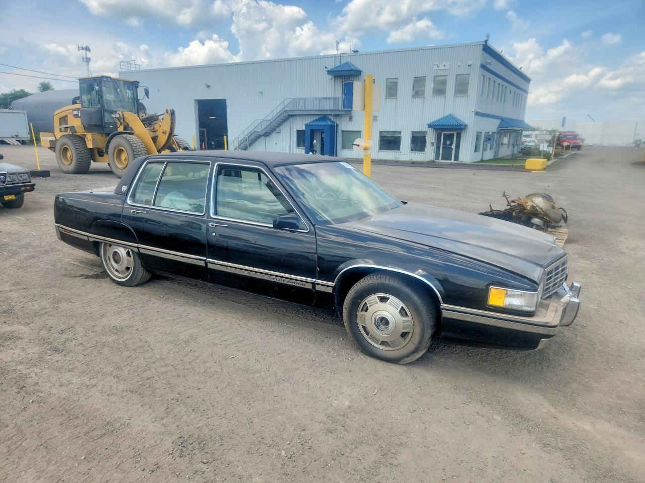 1991 Cadillac Fleetwood Black vin: 1G6CB53B5M4319350