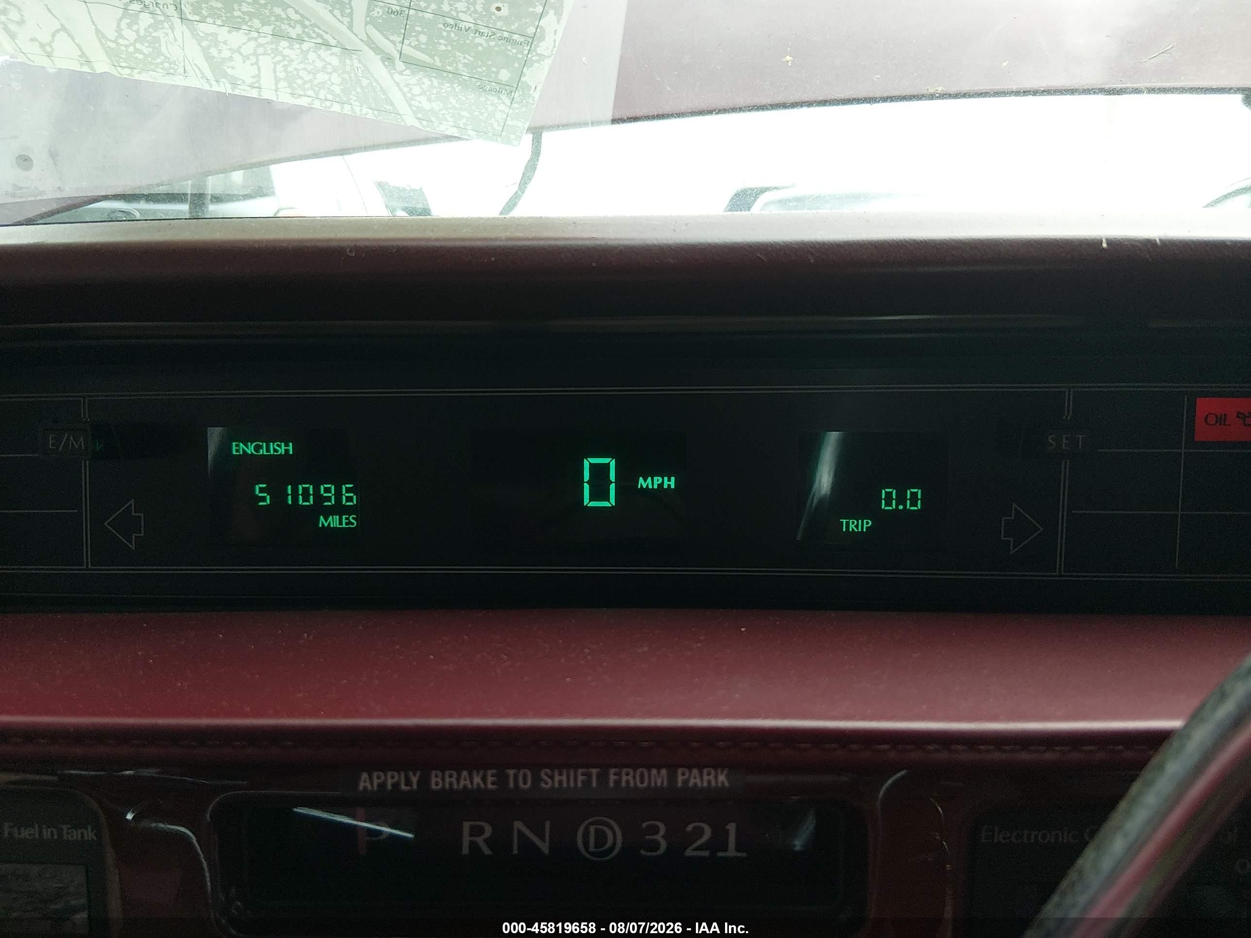1992 Cadillac Fleetwood Burgundy vin: 1G6CB53B5N4275612