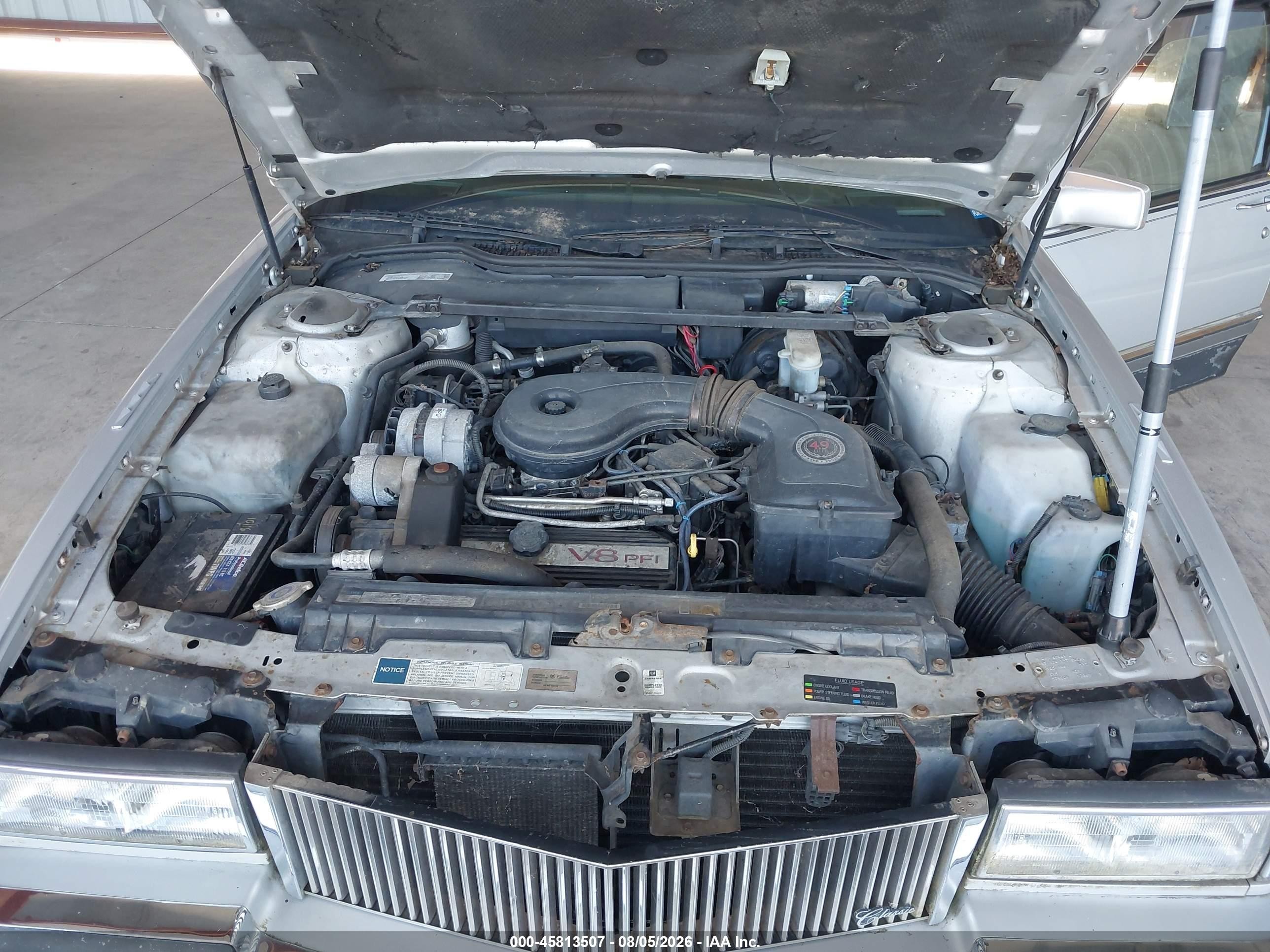 1991 Cadillac Fleetwood   Silver vin: 1G6CB53B8M4225625