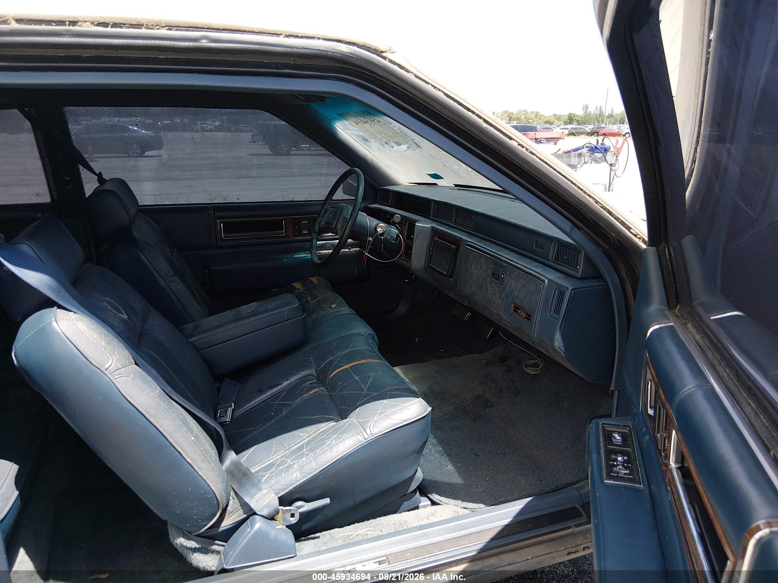 1989 Cadillac Deville   Black vin: 1G6CD1156K4312971