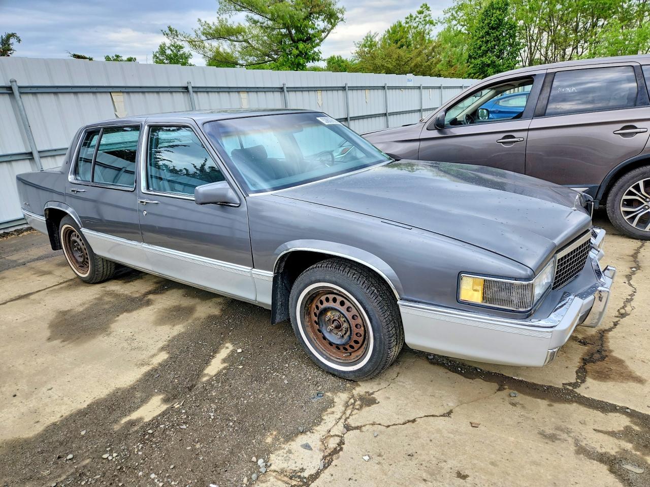 1989 Cadillac Deville Серый vin: 1G6CD5152K4257457