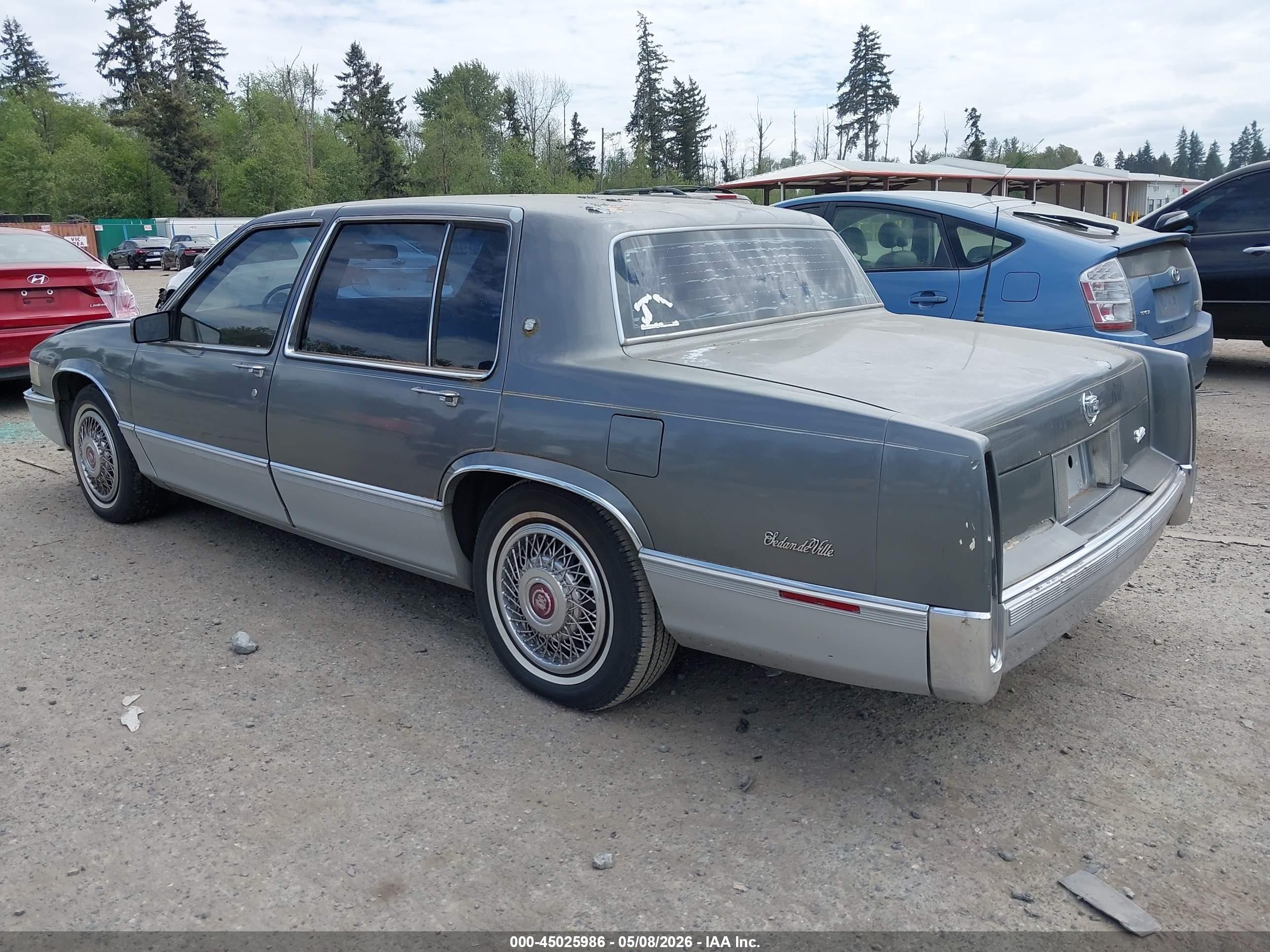 1989 Cadillac Deville   Gray vin: 1G6CD5152K4331492