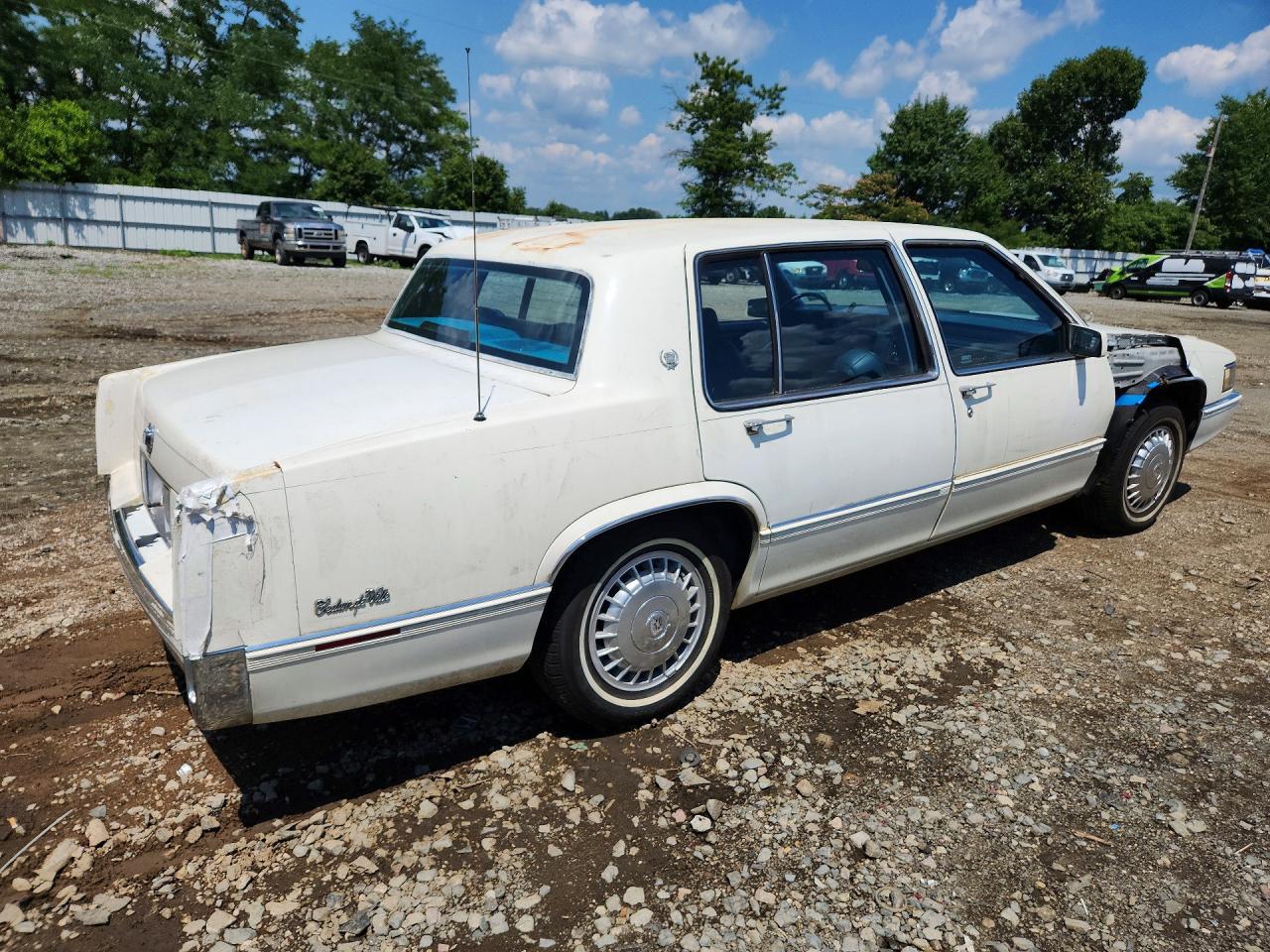 1989 Cadillac De Ville White vin: 1G6CD5155K4347203