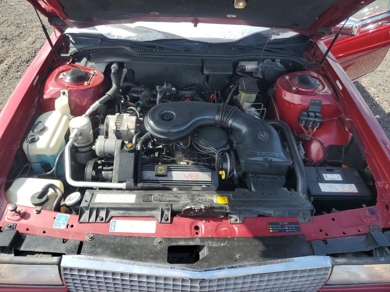 1988 Cadillac Deville Maroon vin: 1G6CD515XJ4279169