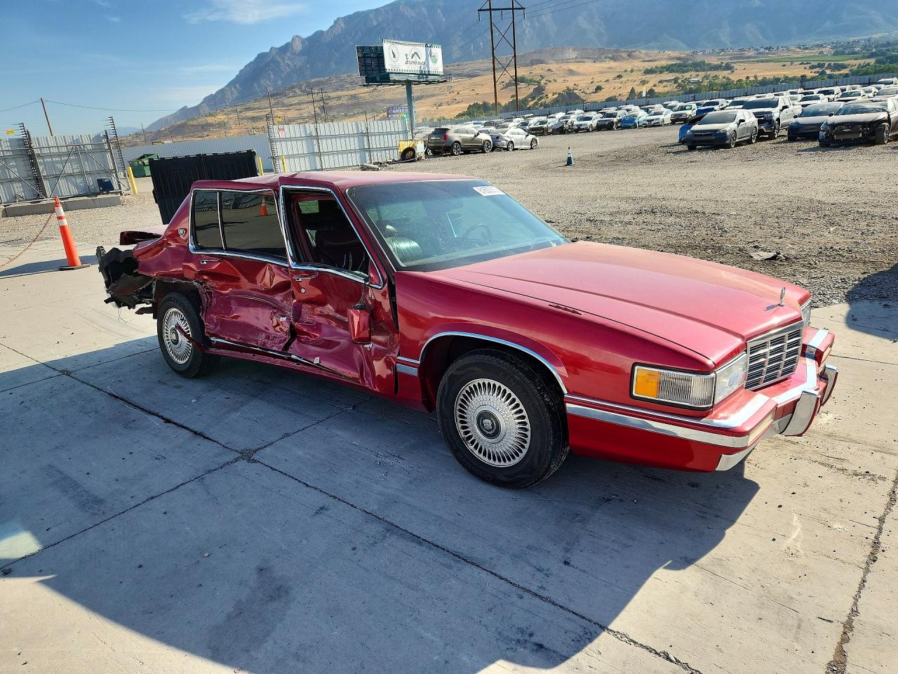 1992 Cadillac Deville Red vin: 1G6CD53B0N4302080