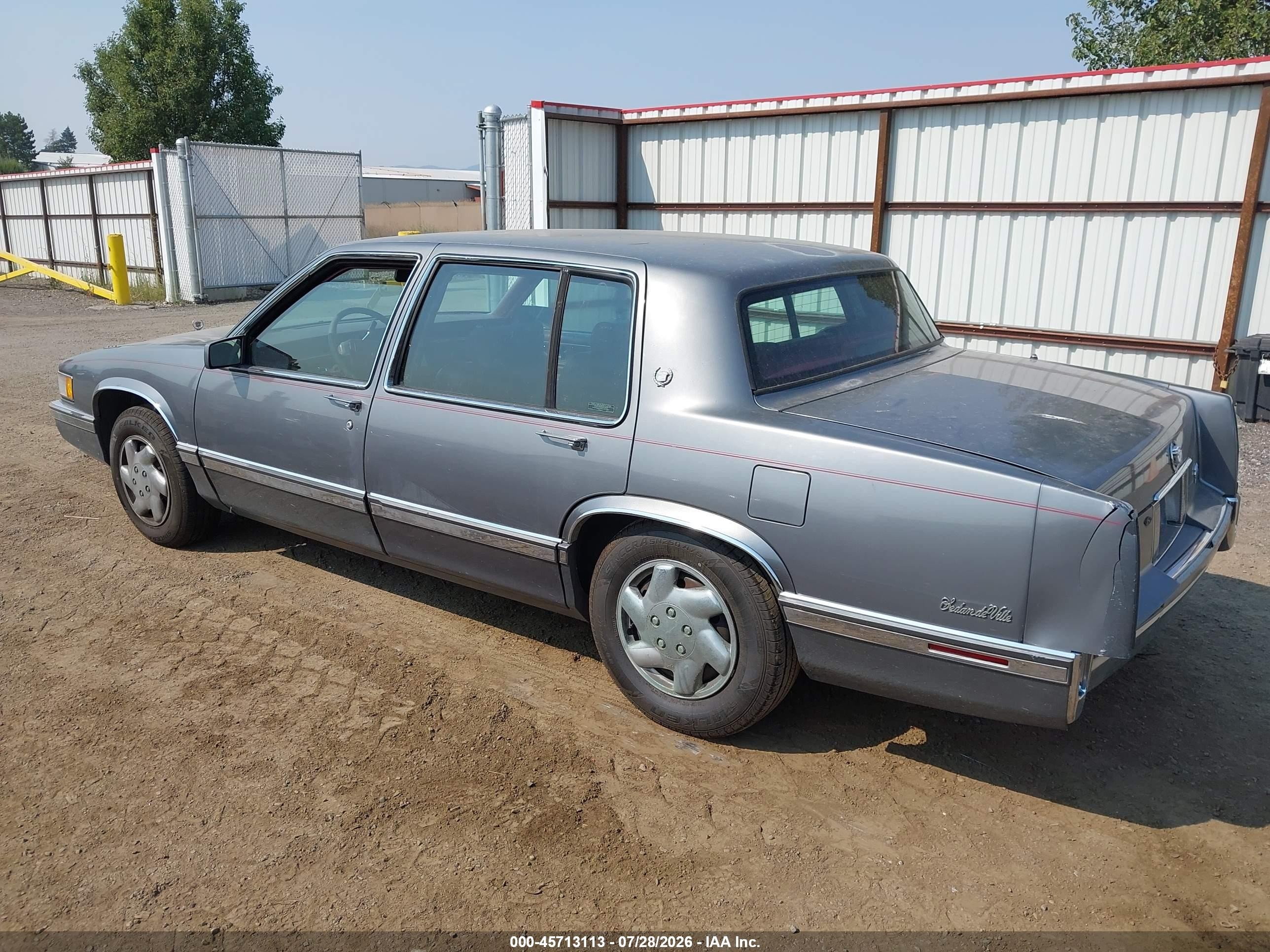 1993 Cadillac Deville   Gray vin: 1G6CD53B7P4235948