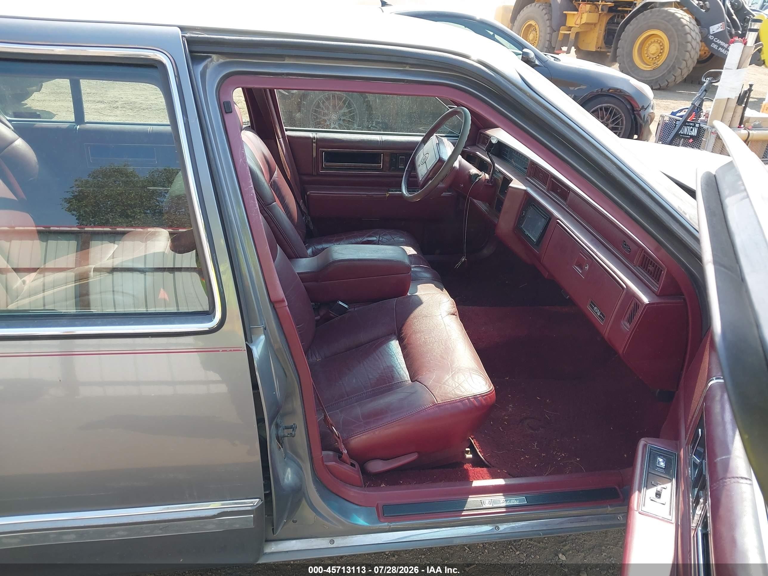 1993 Cadillac Deville   Gray vin: 1G6CD53B7P4235948
