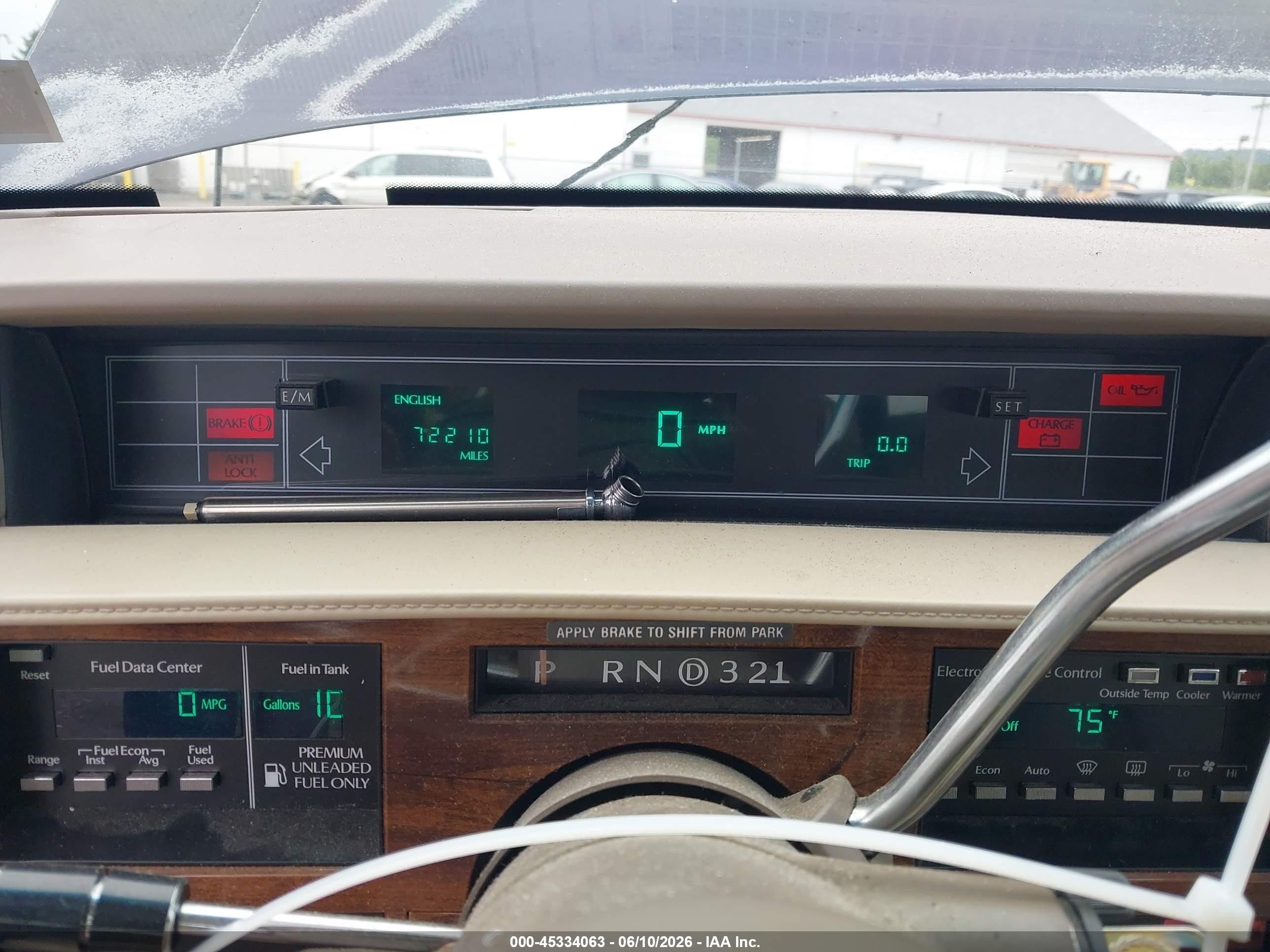 1993 Cadillac Deville   Dark Blue vin: 1G6CD53B7P4290075