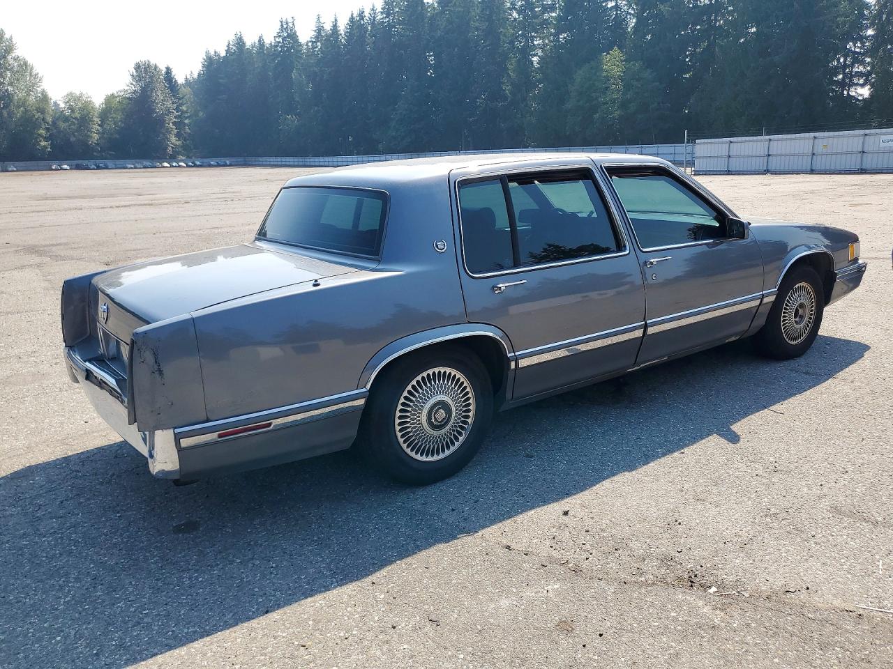 1993 Cadillac Deville Gray vin: 1G6CD53B7P4329960