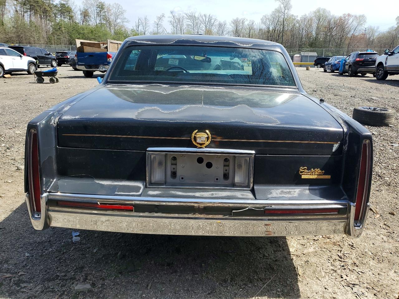 1993 Cadillac Deville Черный vin: 1G6CD53B8P4253293