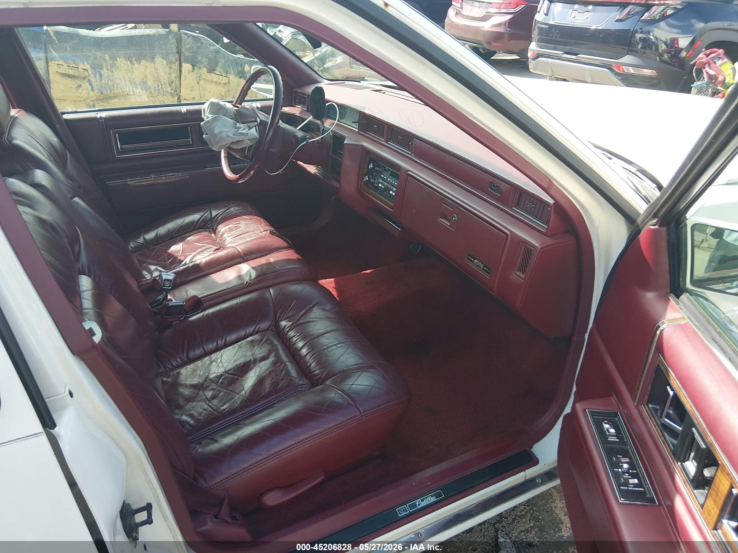 1992 Cadillac Deville   White vin: 1G6CD53B9N4315202