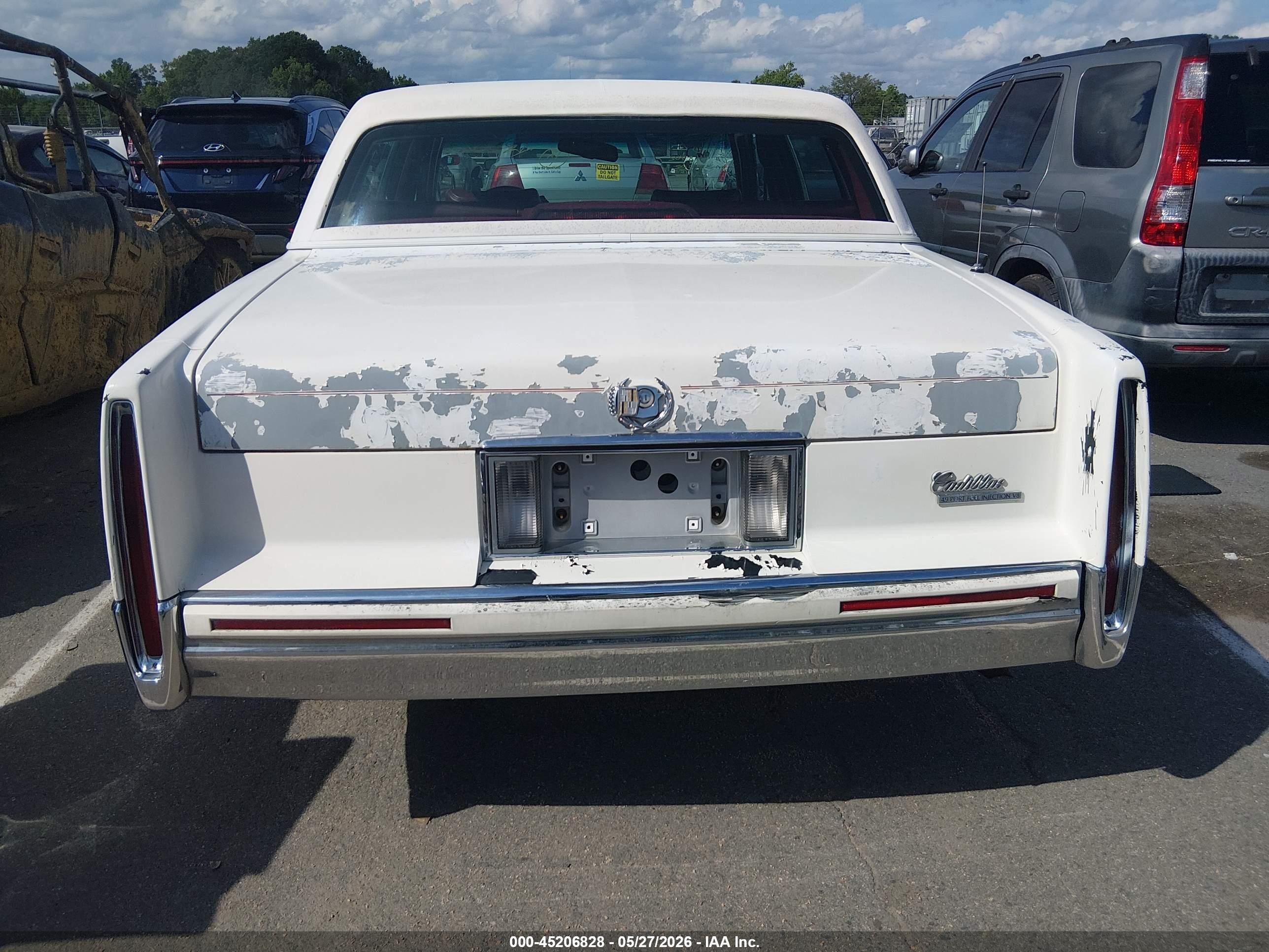 1992 Cadillac Deville   White vin: 1G6CD53B9N4315202