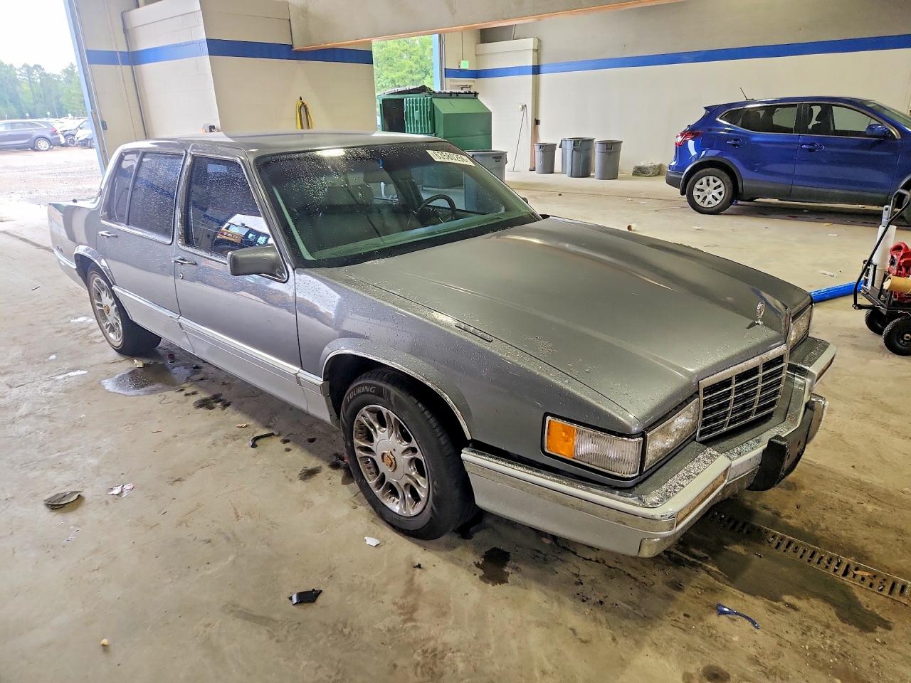 1993 Cadillac Deville Серый vin: 1G6CD53BXP4209523