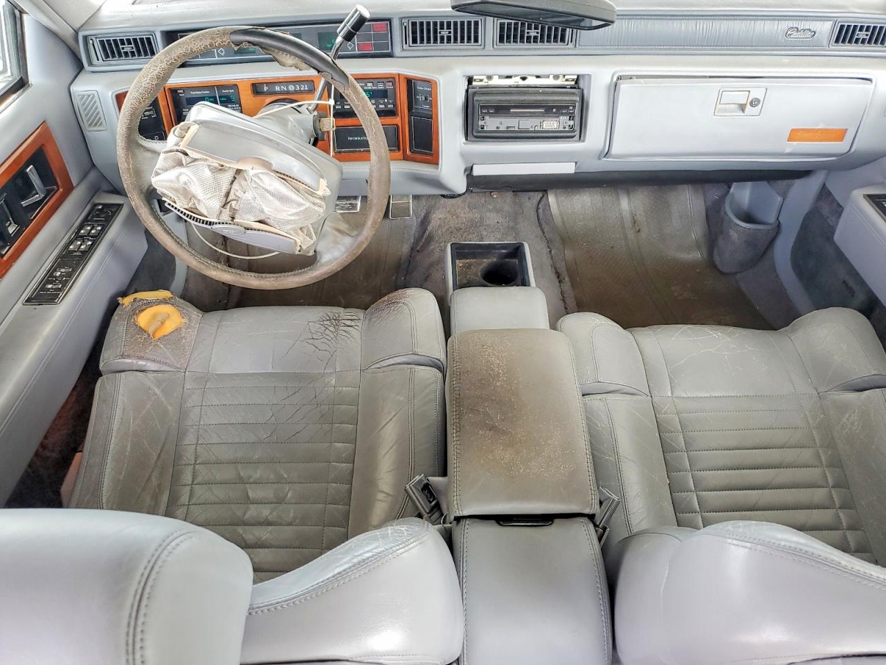 1990 Cadillac Fleetwood 60 Special Gray vin: 1G6CS5332L4248387
