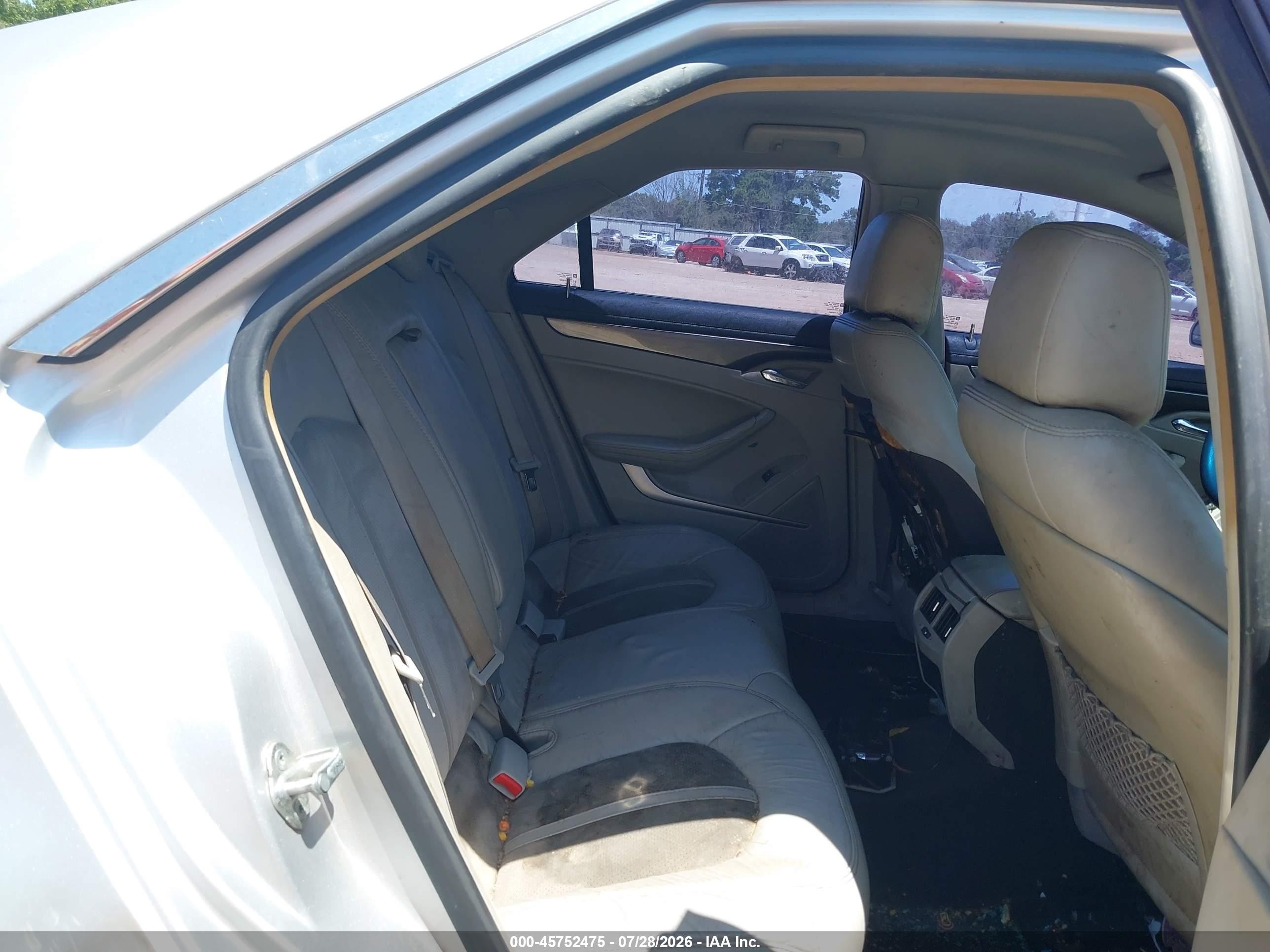 2011 Cadillac Cts Standard Серебряный vin: 1G6D25ED7B0100820