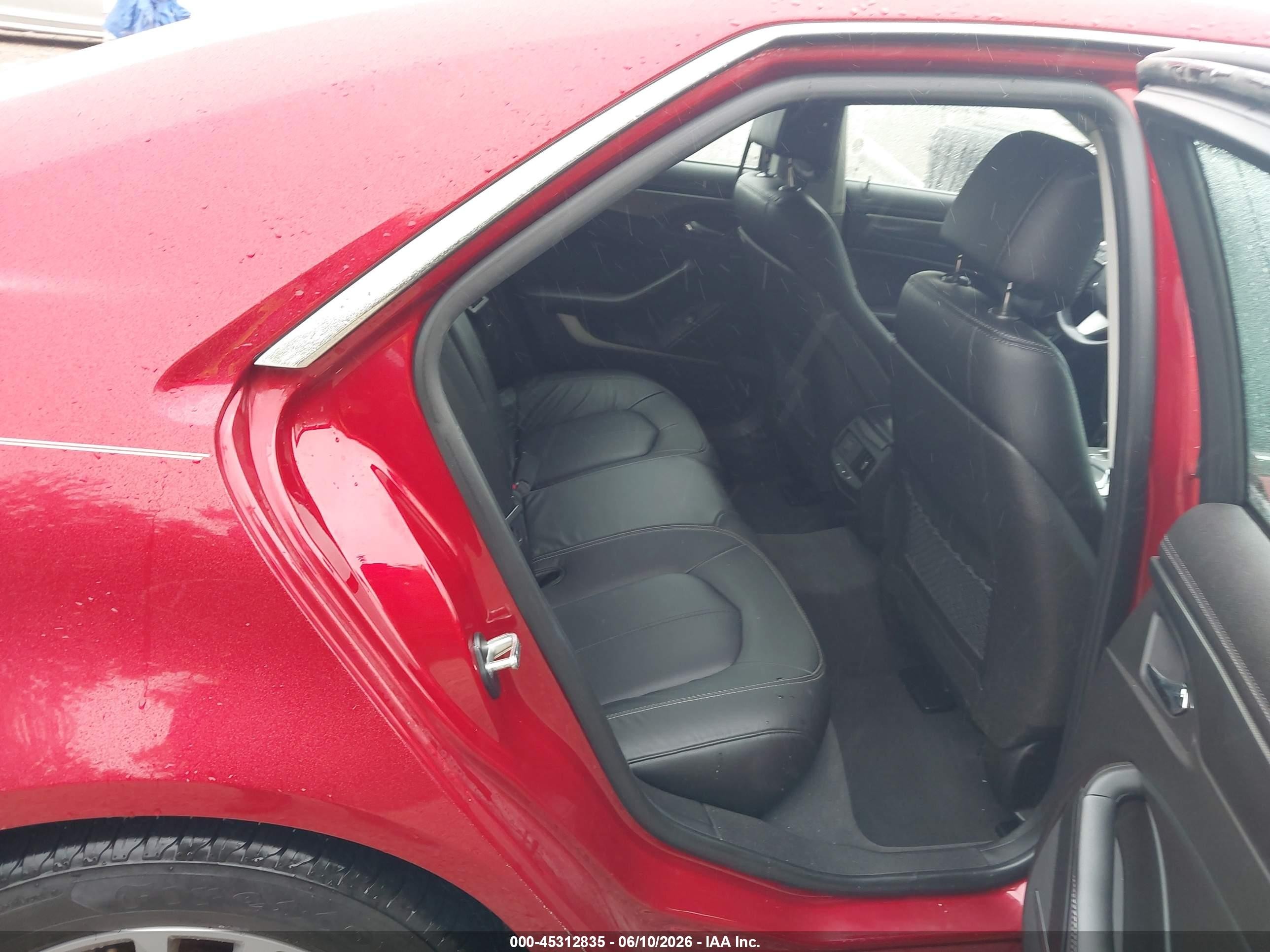 2012 Cadillac Cts Standard Red vin: 1G6DA5E56C0127987