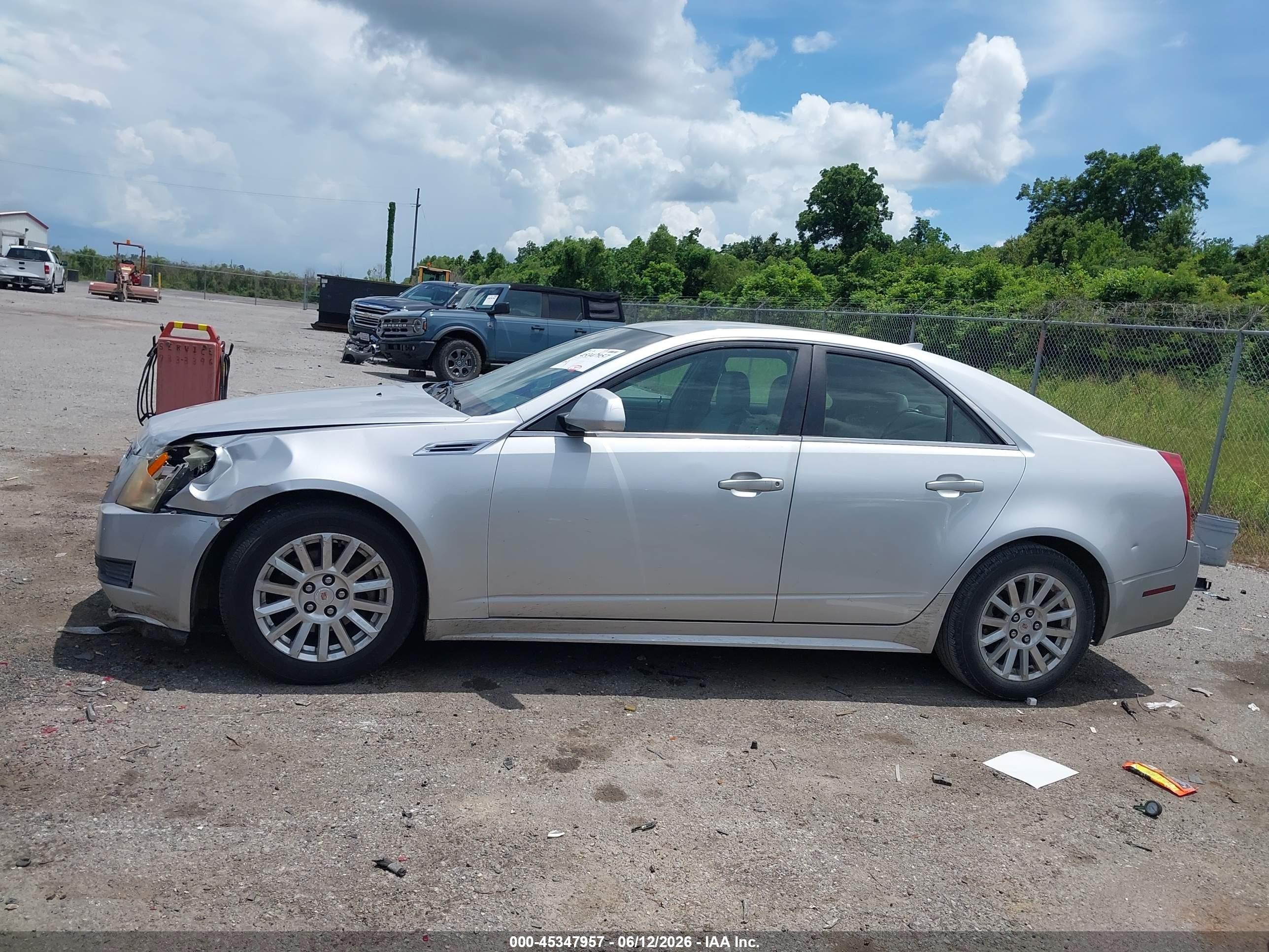 2010 Cadillac Cts   Silver vin: 1G6DA5EG7A0113563