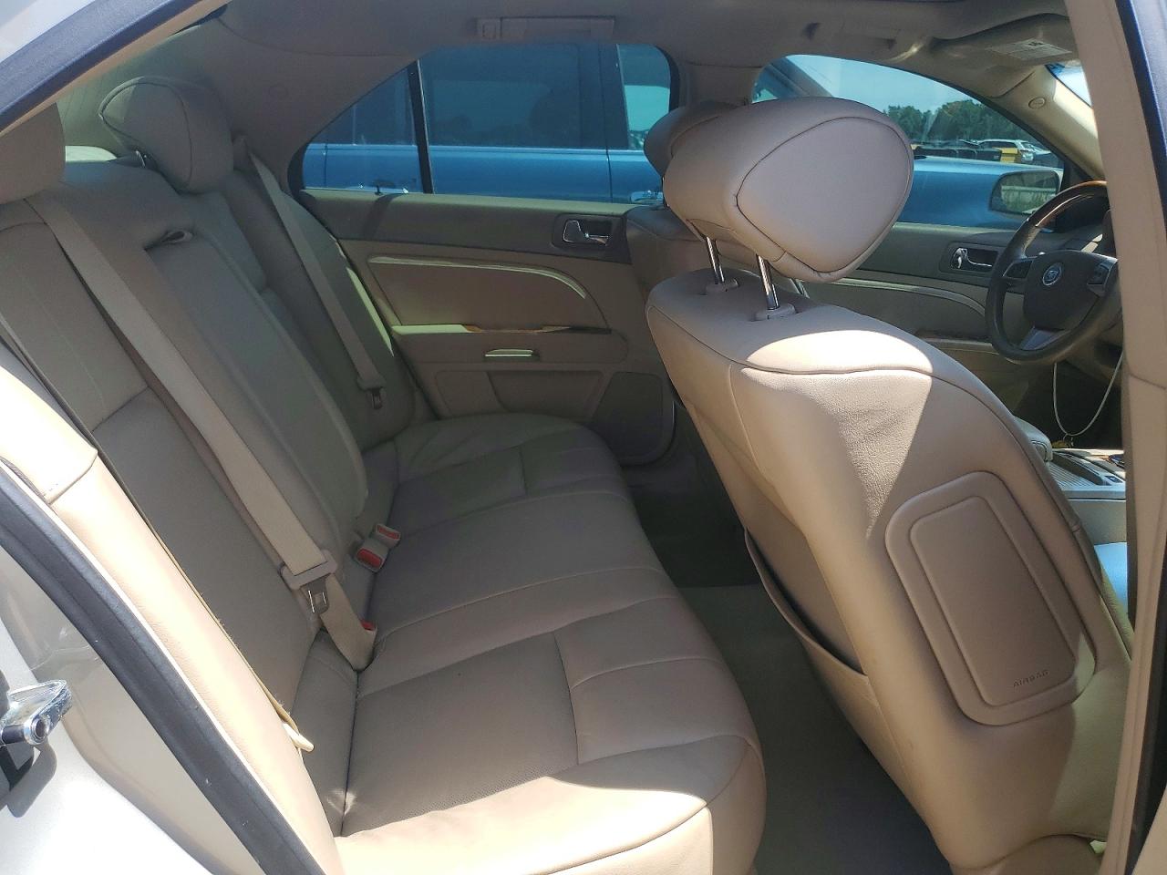 2008 Cadillac Sts Beige vin: 1G6DA67V980210484