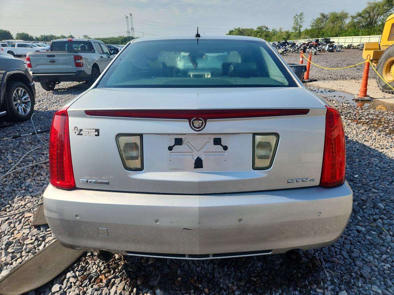 2008 Cadillac Sts Silver vin: 1G6DA67VX80174143