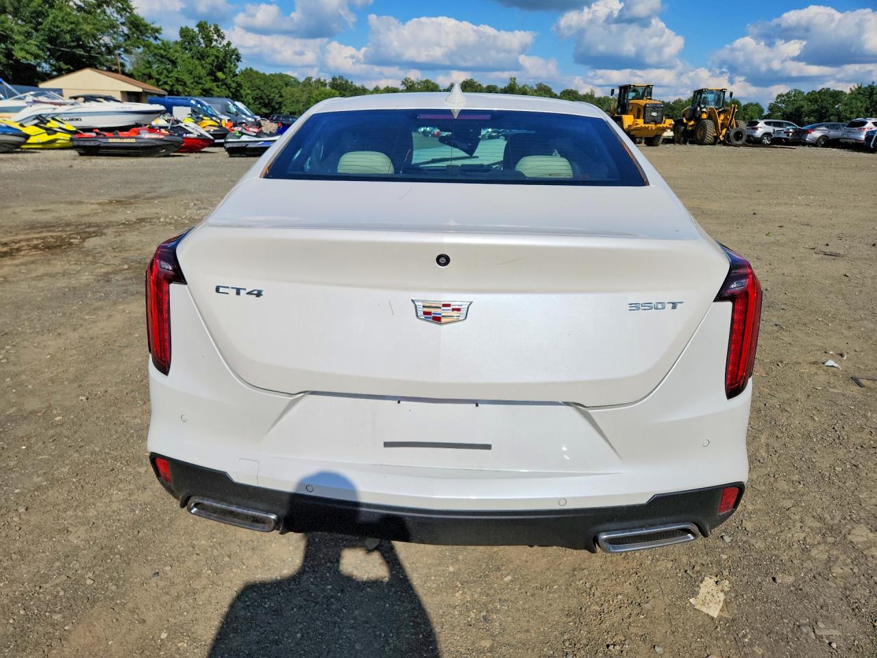 2025 Cadillac Ct4 Premium Luxury White vin: 1G6DB5RK0S0115877