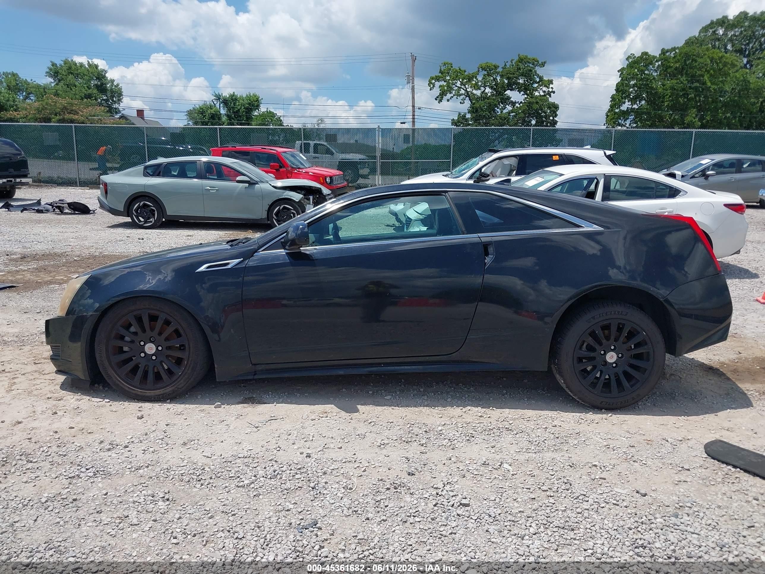 2013 Cadillac Cts Standard Черный vin: 1G6DC1E34D0109281