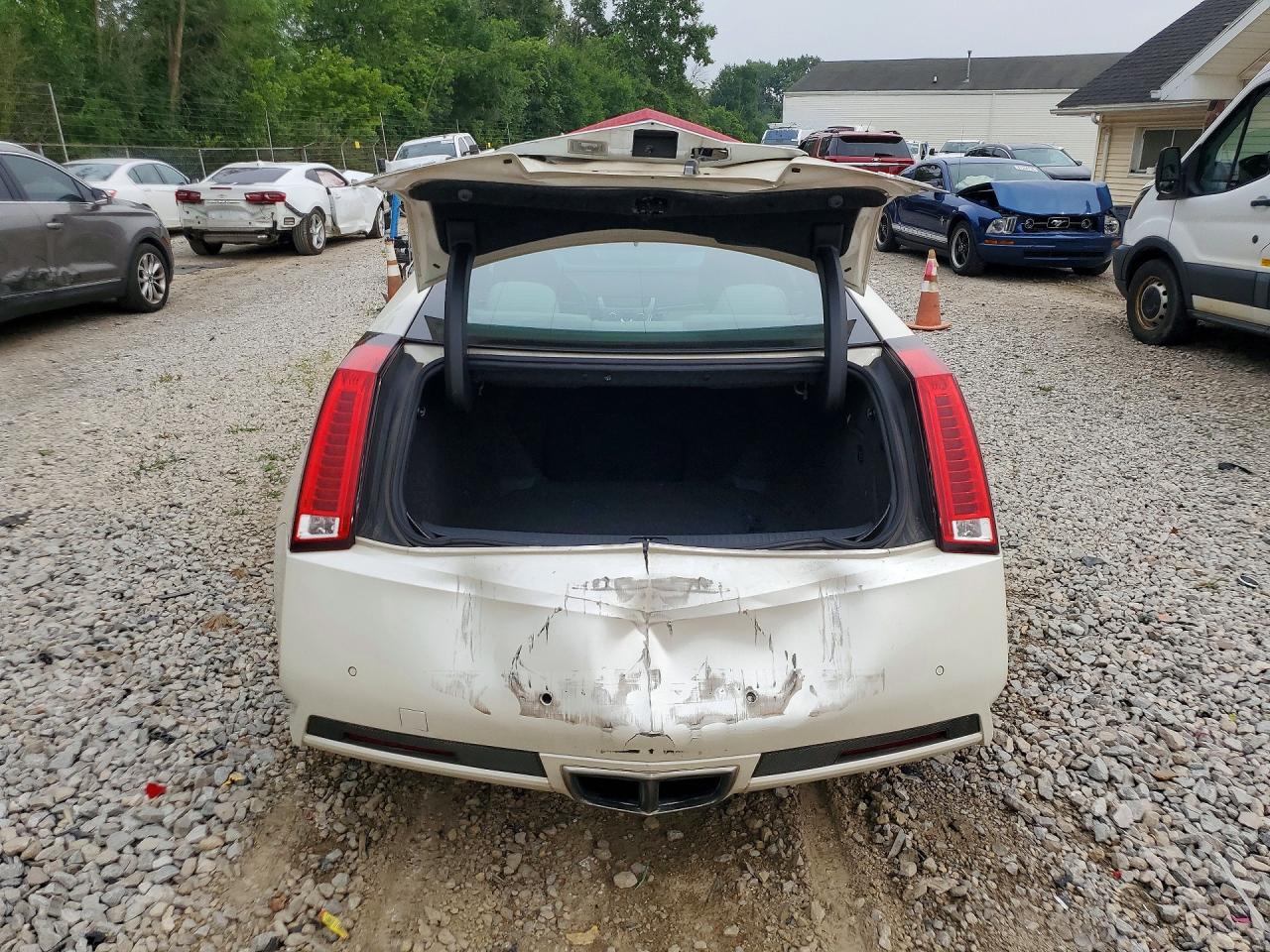 2013 Cadillac Cts White vin: 1G6DC1E37D0104088