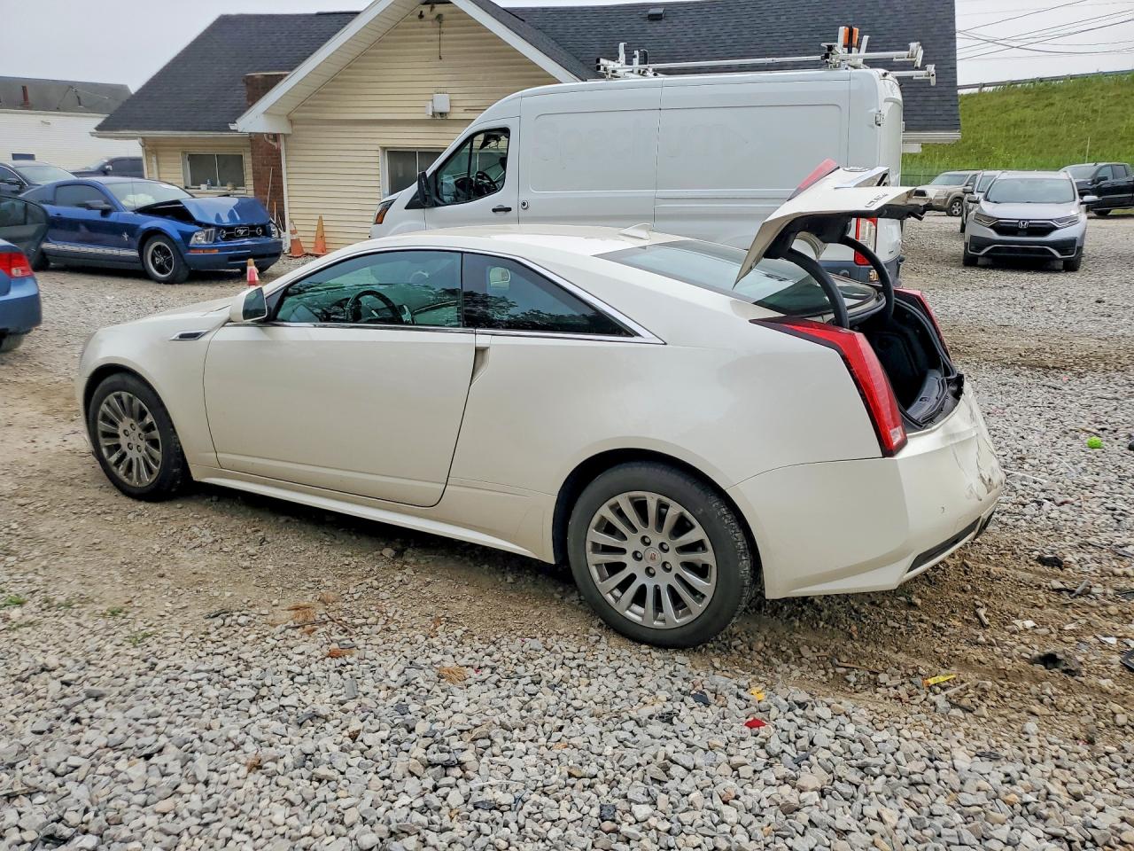 2013 Cadillac Cts White vin: 1G6DC1E37D0104088
