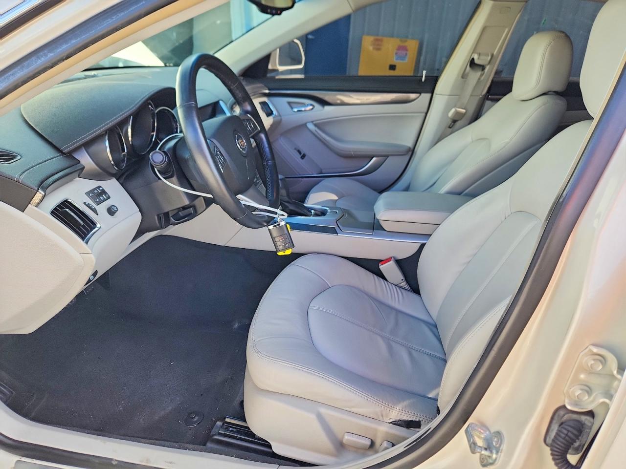 2011 Cadillac Cts White vin: 1G6DC5EY6B0163522
