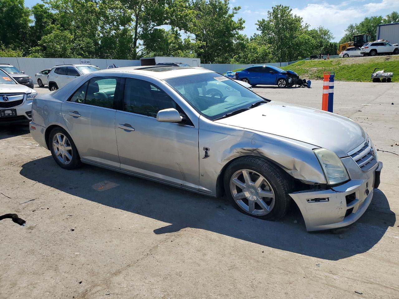 2007 Cadillac Sts Silver vin: 1G6DC67A170121501