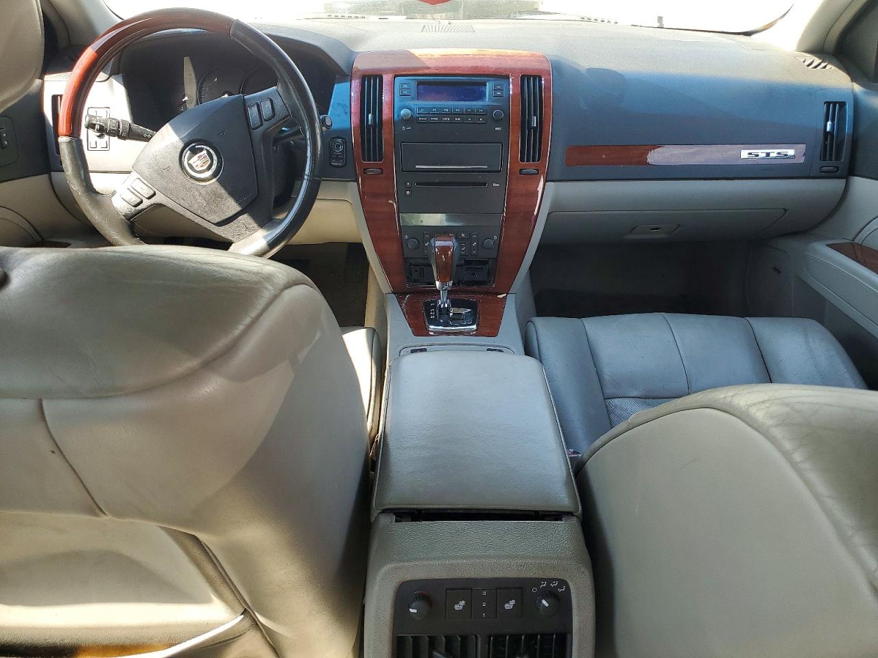 2007 Cadillac Sts Silver vin: 1G6DC67A170121501