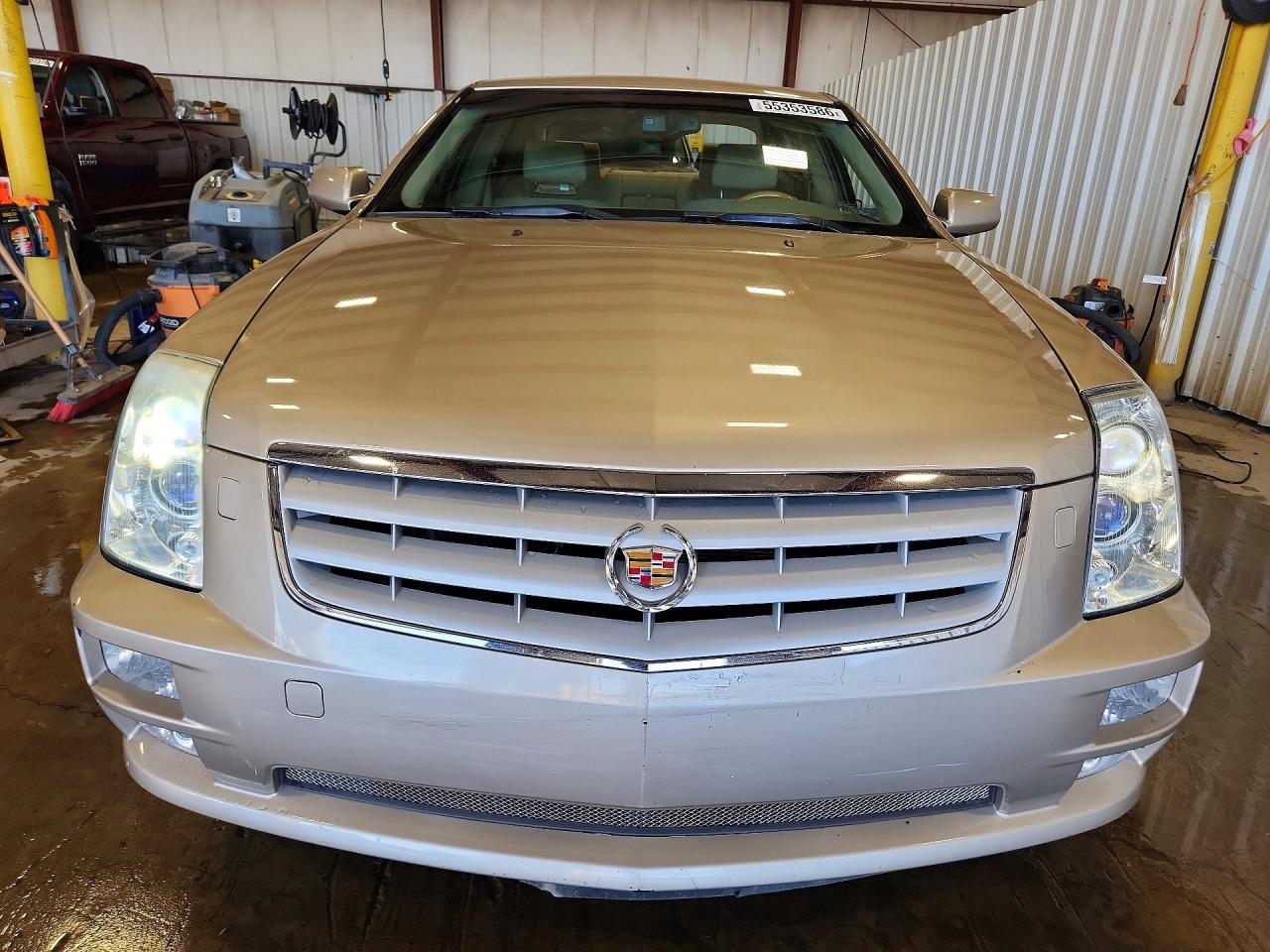 2006 Cadillac Sts Beige vin: 1G6DC67A360118307