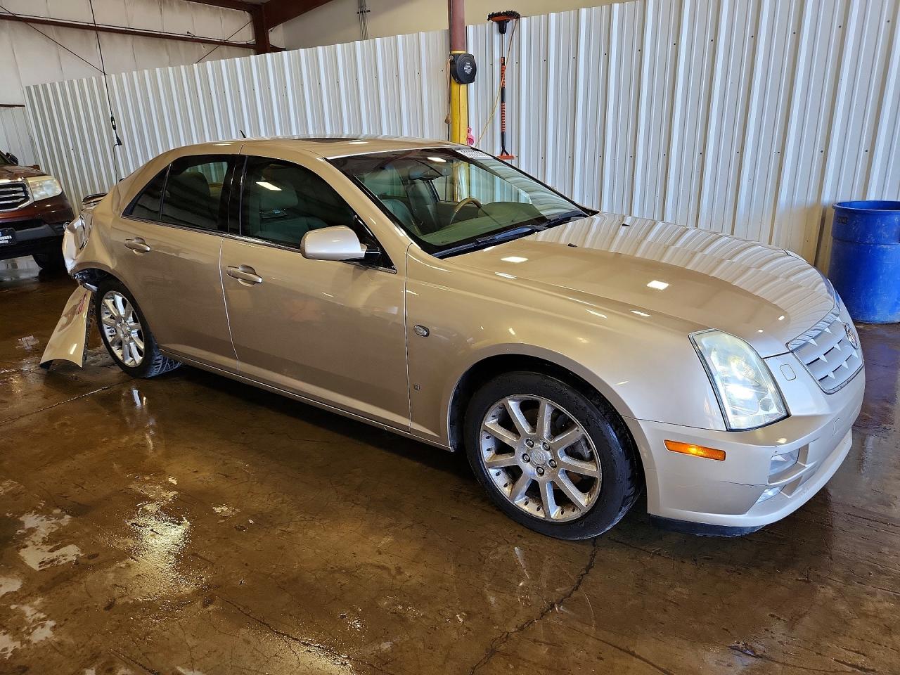 2006 Cadillac Sts Beige vin: 1G6DC67A360118307