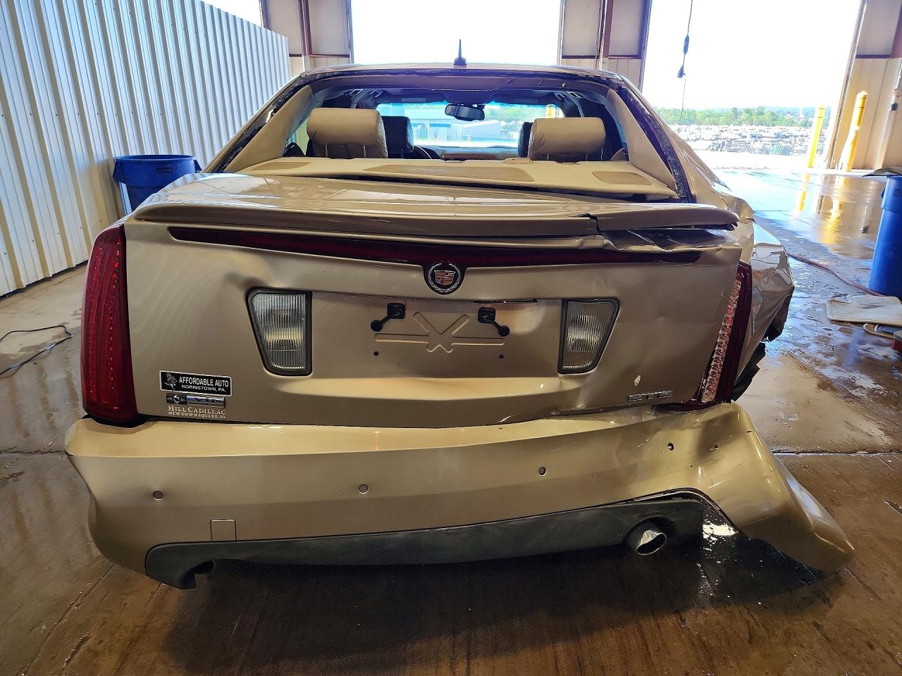 2006 Cadillac Sts Beige vin: 1G6DC67A360118307