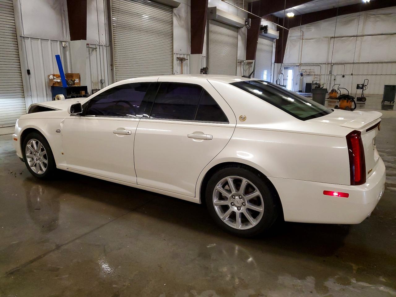 2007 Cadillac Sts White vin: 1G6DC67A370136095