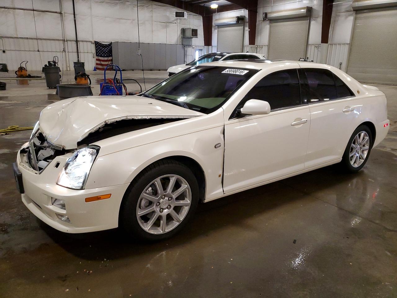 2007 Cadillac Sts White vin: 1G6DC67A370136095